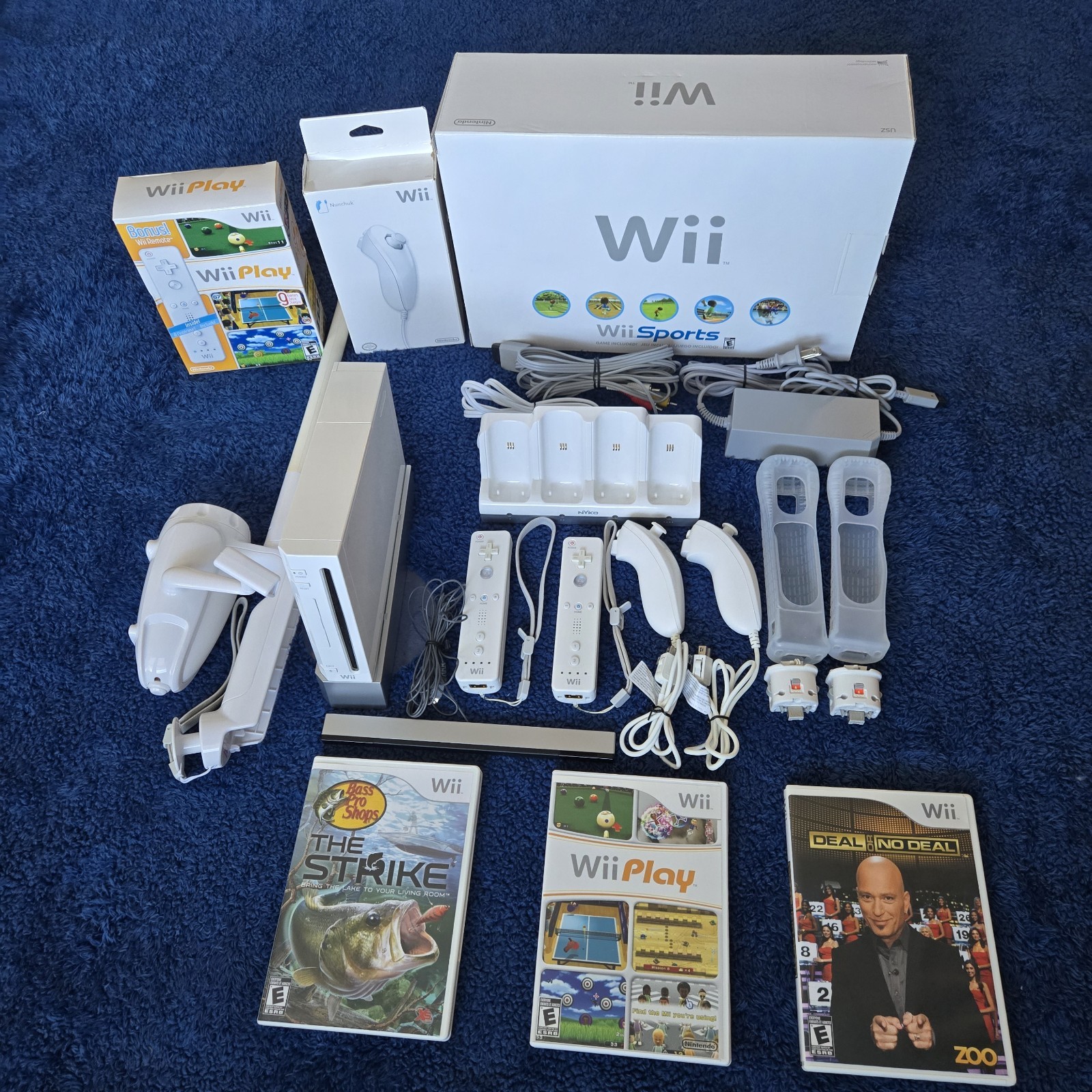 Nintendo Wii Sports Console White Bundle Lot