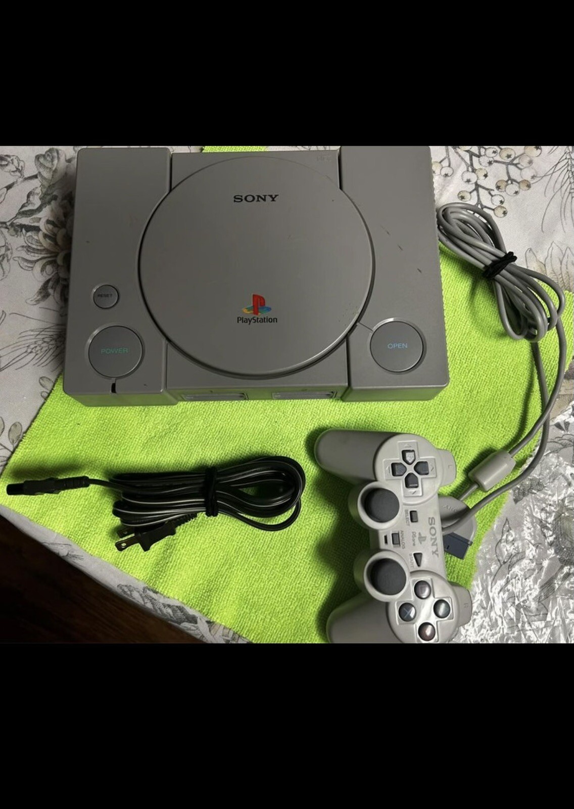 Sony PlayStation 1 PS1 Console Bundle w/ 1 Controller And Power Cord. TESTED