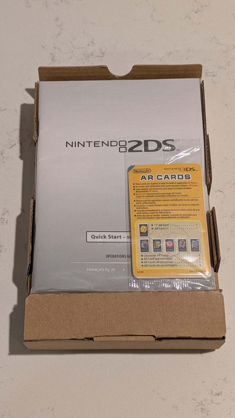 Nintendo 2DS Super Mario Bros. 2 Console Bundle – Scarlet Red