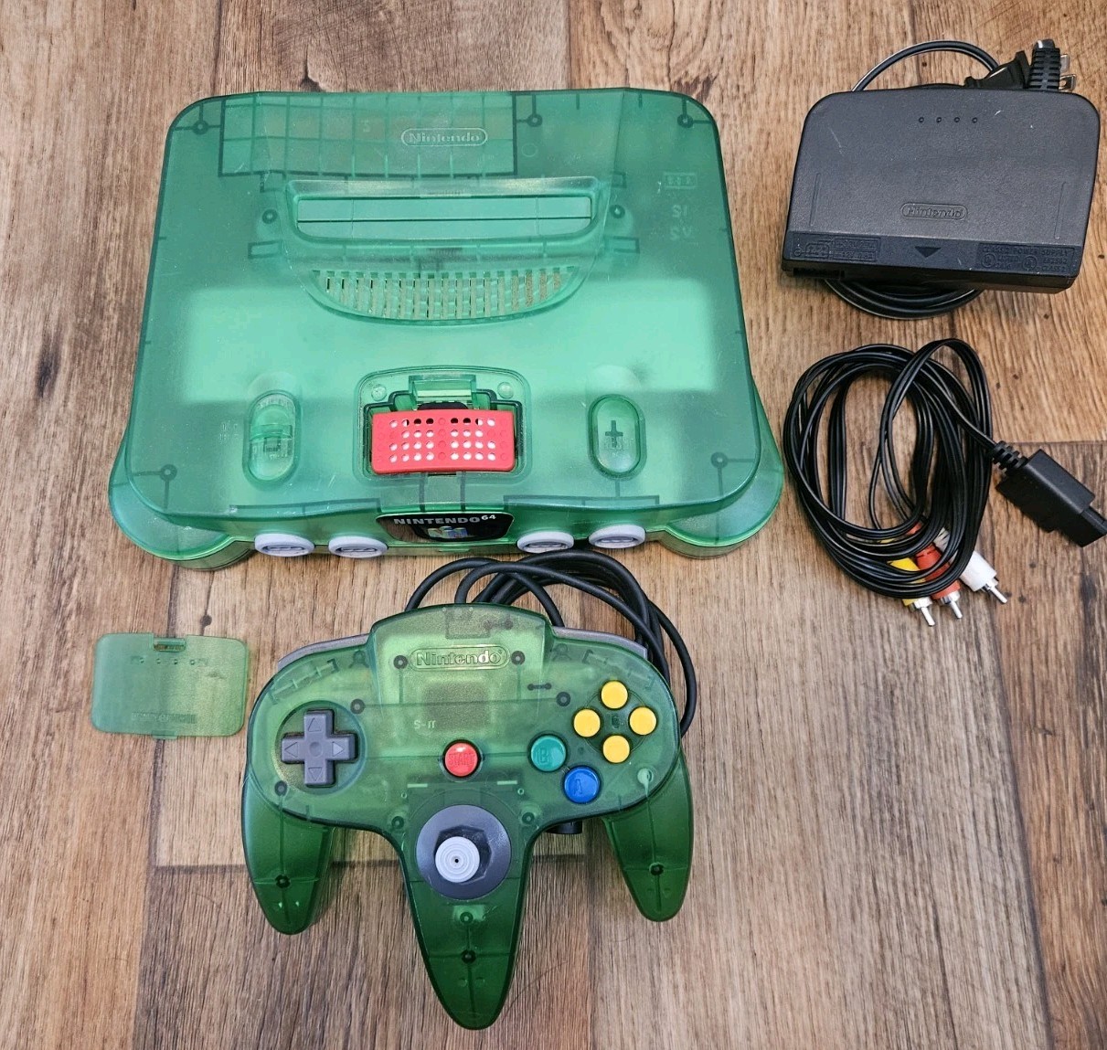 Nintendo 64 N64 Jungle Green Console, Controller, Expansion Pak Very Clean!!