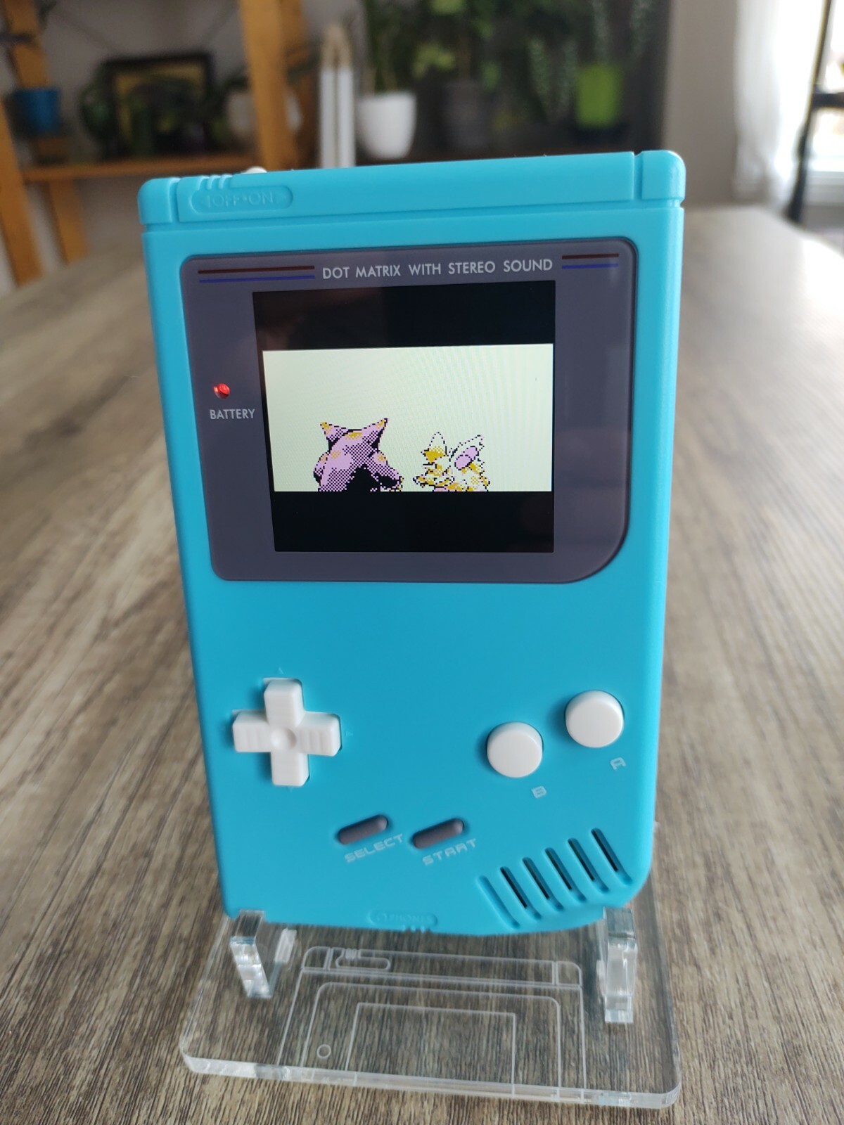 Nintendo Game Boy DMG custom modded IPS LCD screen, pastel blue shell