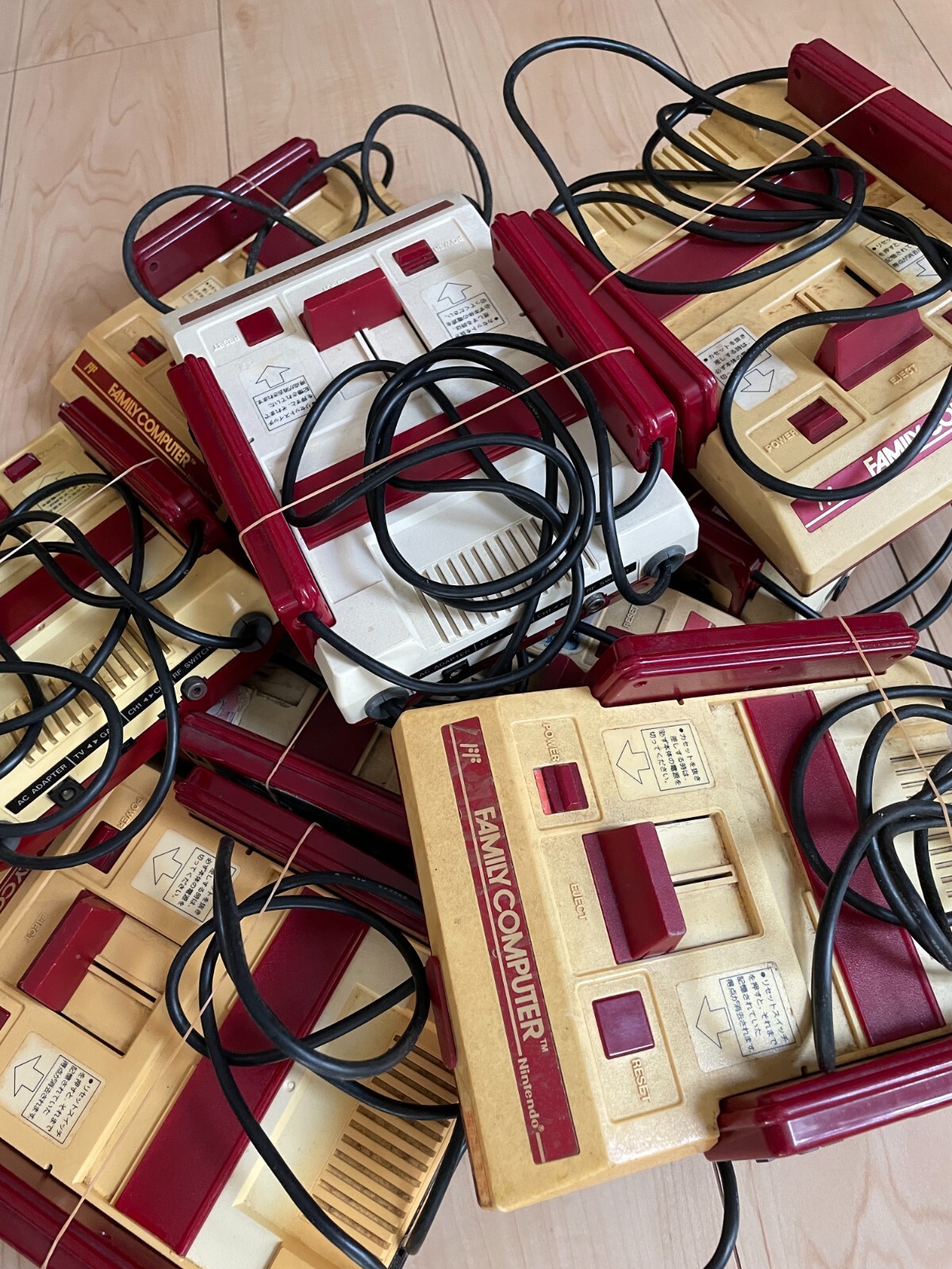 Junk Famicom Console 5 LOT set for Parts Untested Nintendo game family computer