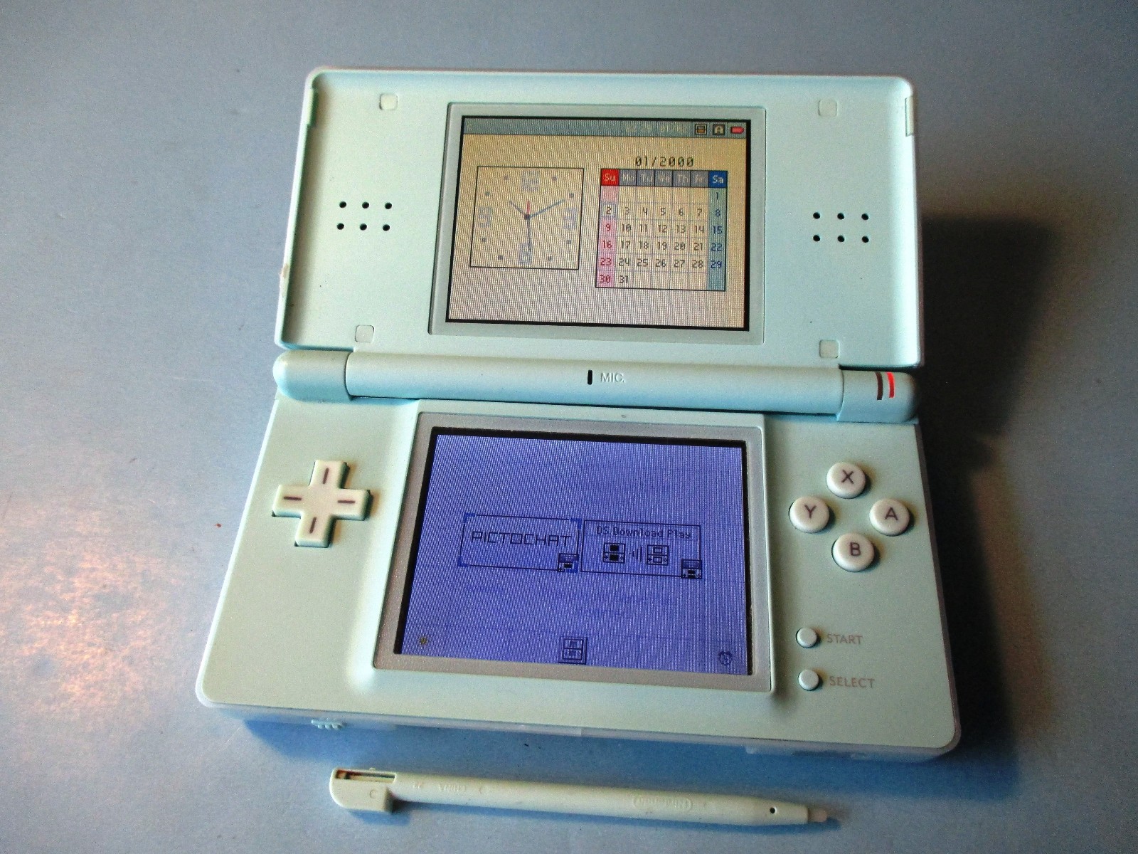 Nintendo DS Lite Ice Blue System Semi-Working Has Issues
