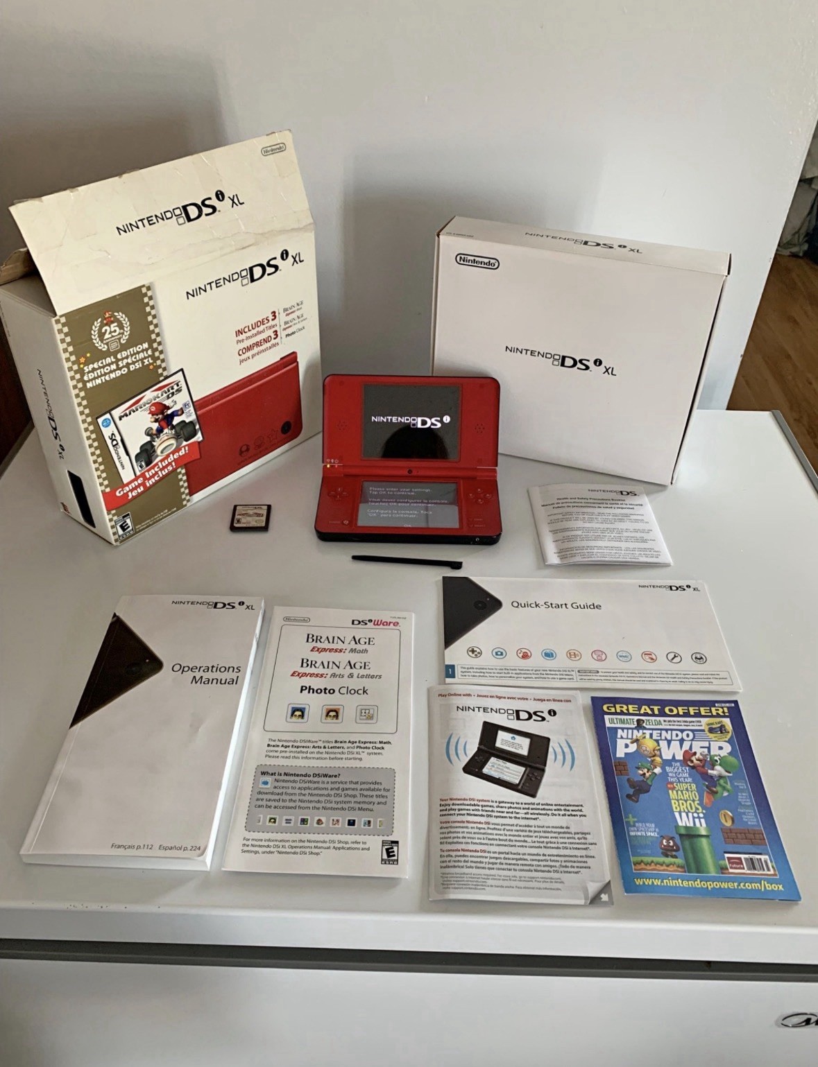 Nintendo DSi XL Super Mario Bros. 25th Anniversary Edition W/Box