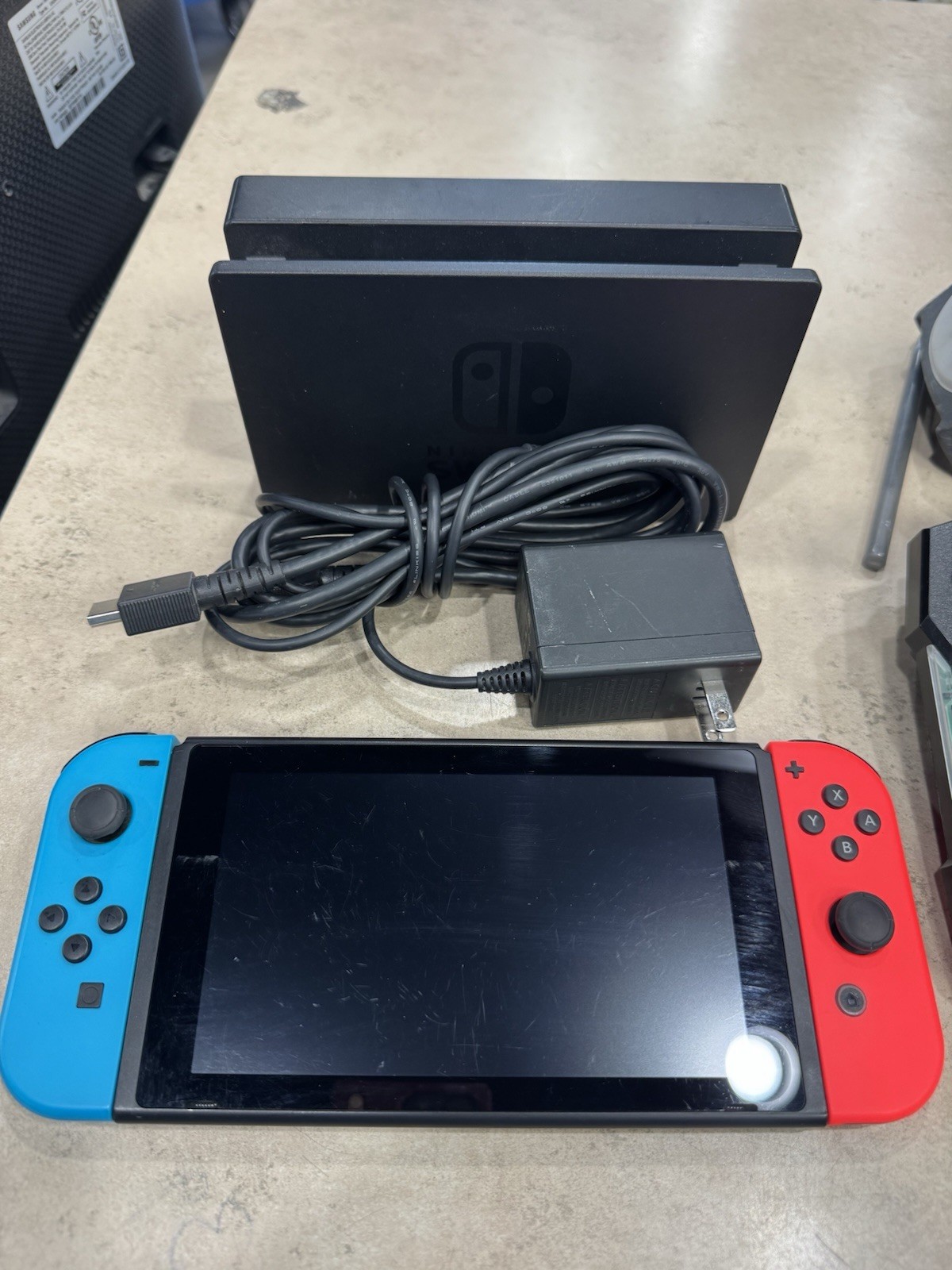 Nintendo Switch Handheld Game Console HAC-001 W/Joy-Cons, Dock, Power HDMI