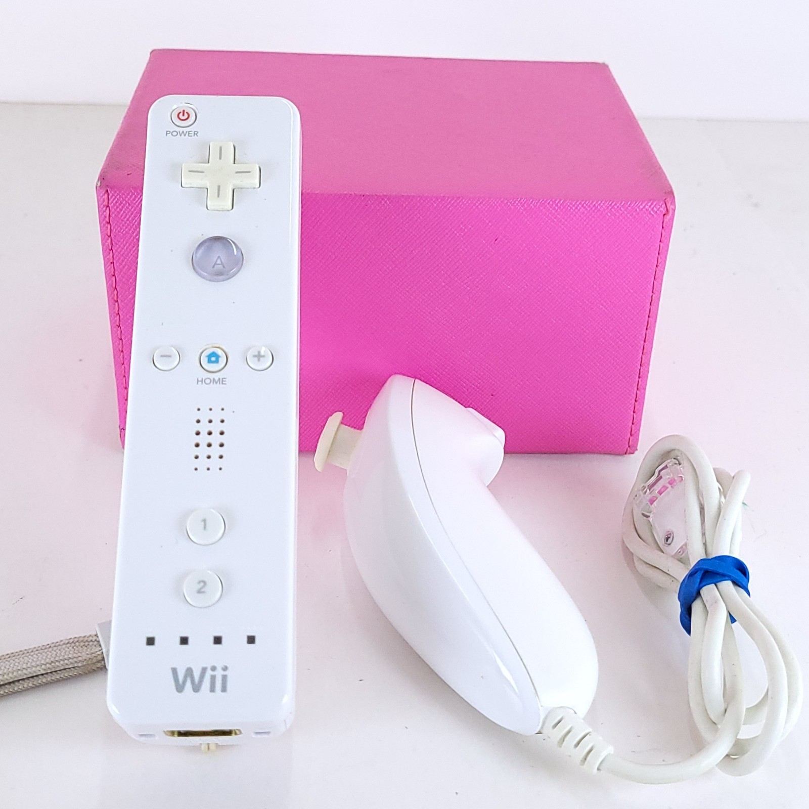 Nintendo Wii Backwards Compatible Console RVL-001 w/Cables + Remote/Nun-chuck