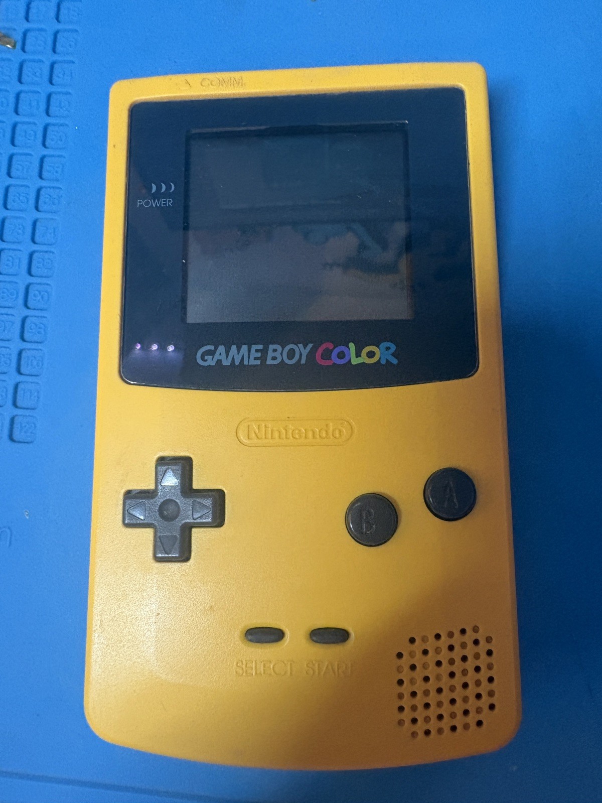 Nintendo Game Boy Color Console GBC- Dandelion Yellow NOT working