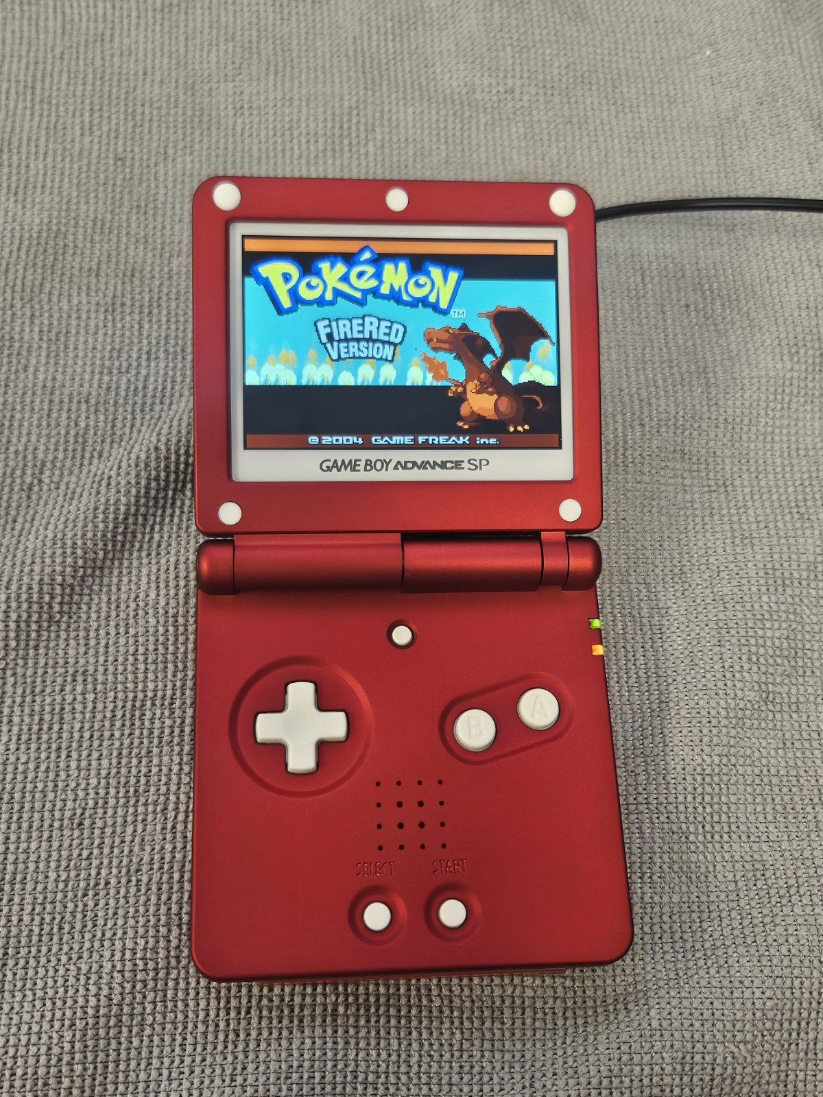 GBA SP – Hispeedido IPS – USB-C Charge – eXtremeRate Scarlet Shell – New Battery