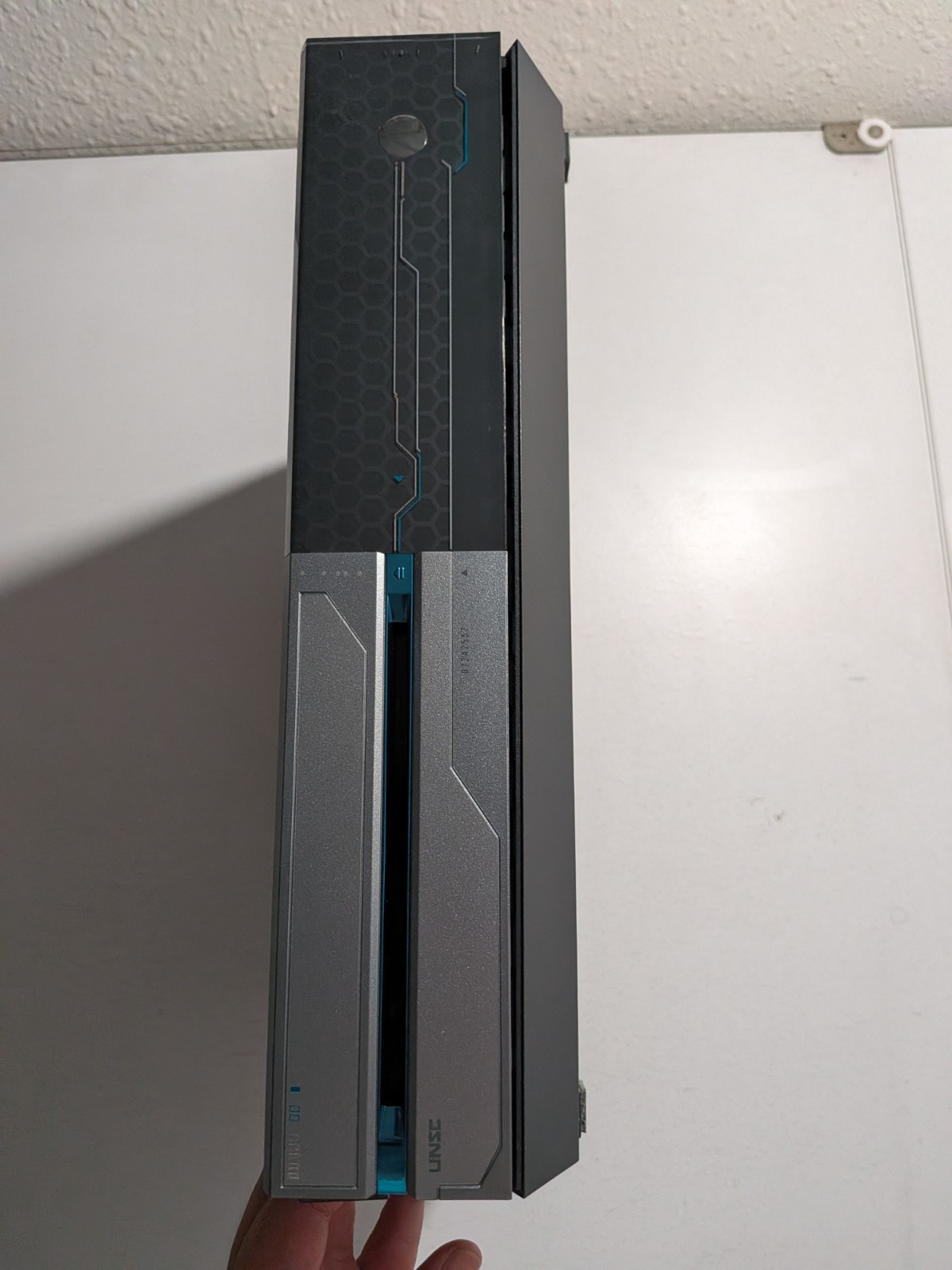 Microsoft Xbox One Halo 5 Guardians Edition Gaming Console (Not Working As-Is)