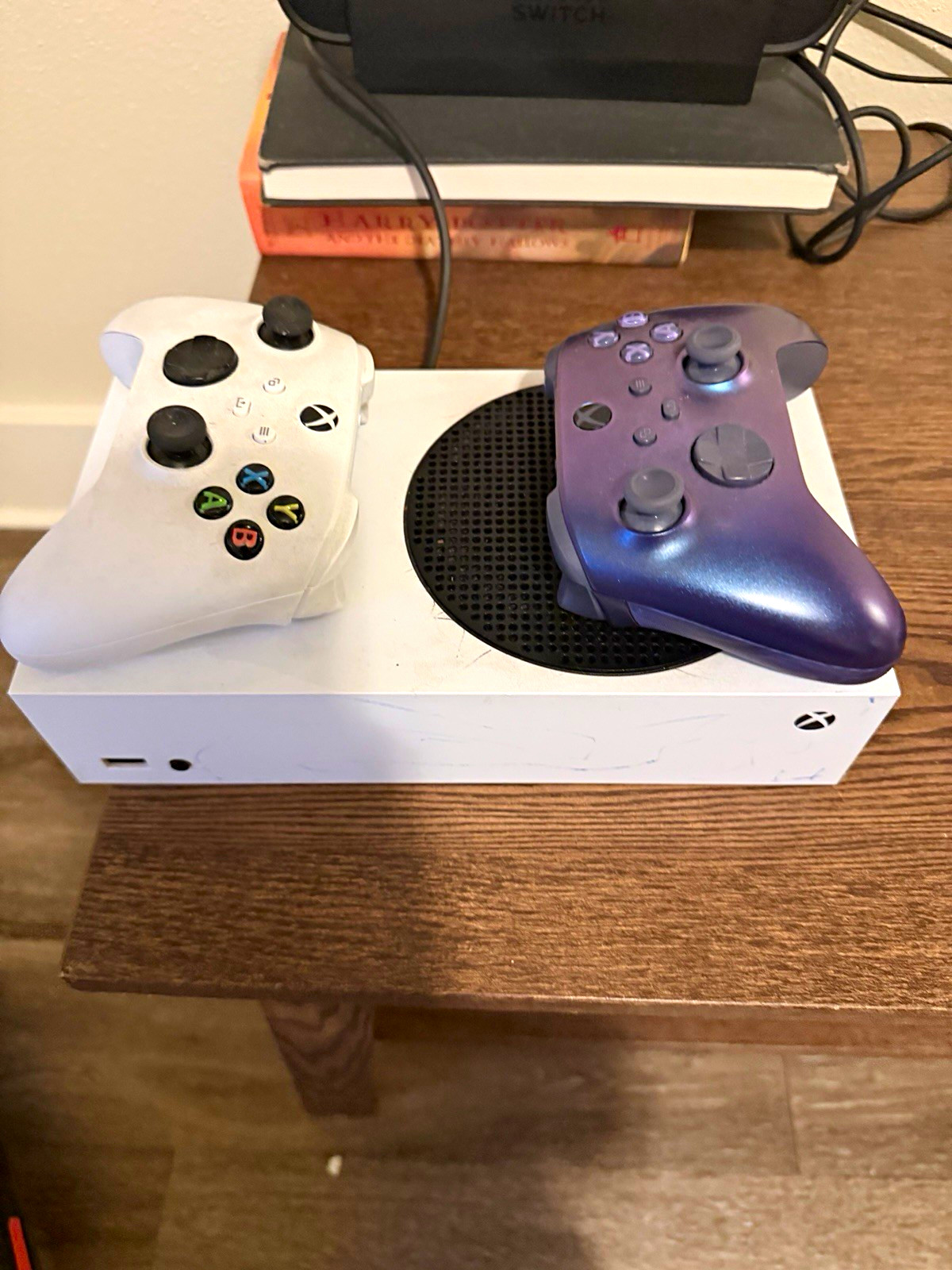 Microsoft Xbox Series S White Console w/ 2 Wireless Controllers cables included