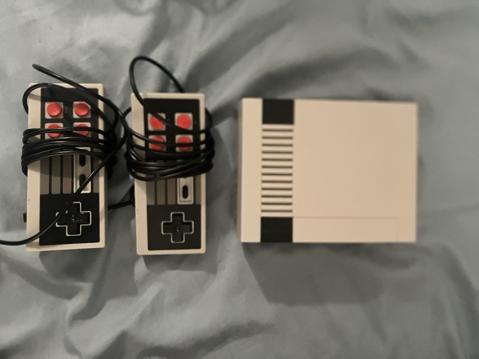 Nintendo NES Classic Edition Mini Home Console -2 Wired Controllers No box/wire