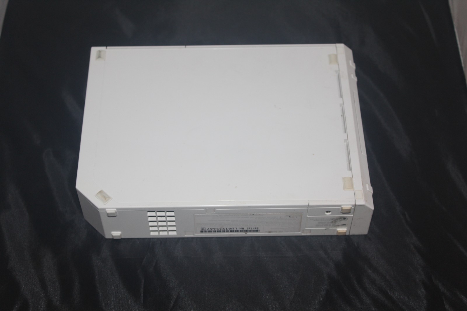 Nintendo Wii Replacement Console & Stand – Gamecube Compatible RVL-001 – Tested