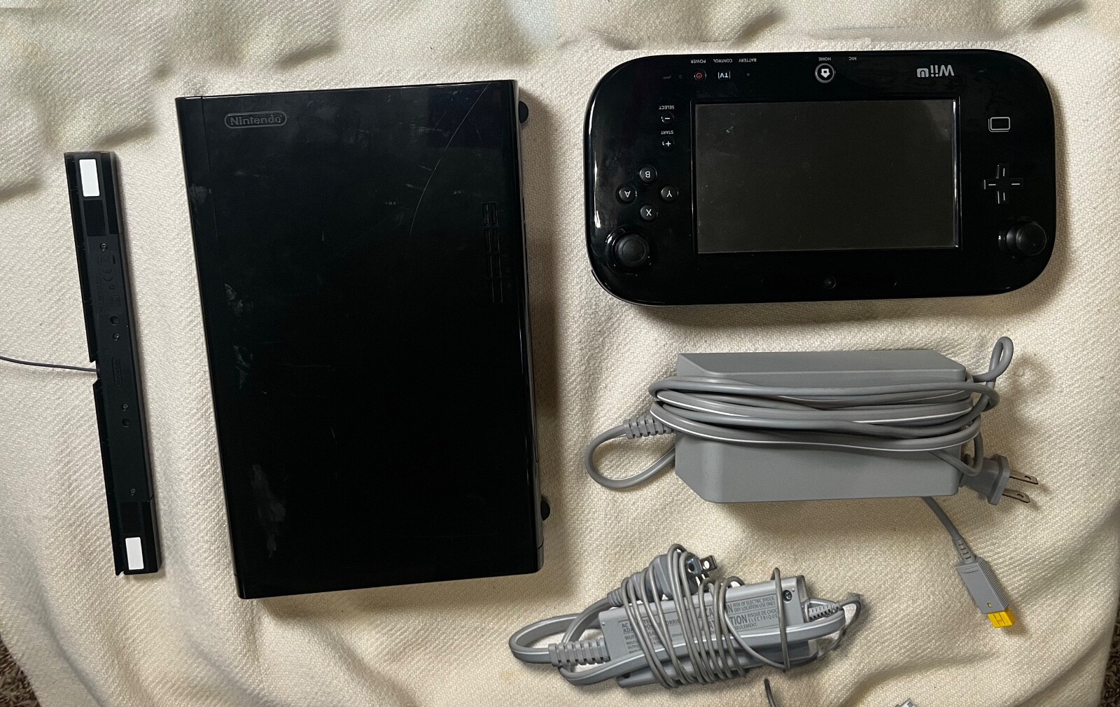 Nintendo Wii U Gaming System 32GB Console + Gamepad Complete Matte BLACK TESTED