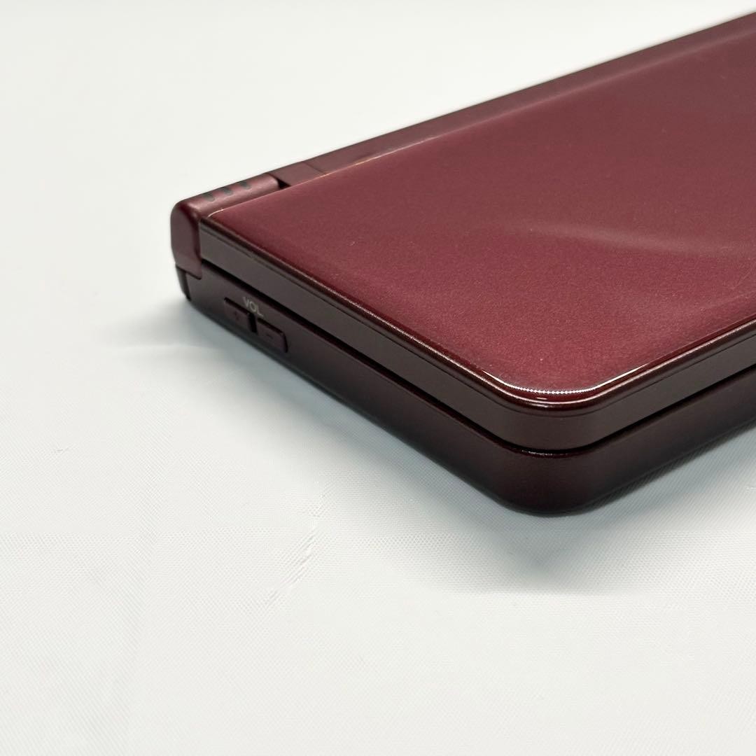 Good condition Nintendo DSi LL Wine Red touch pen tested and working in good con
