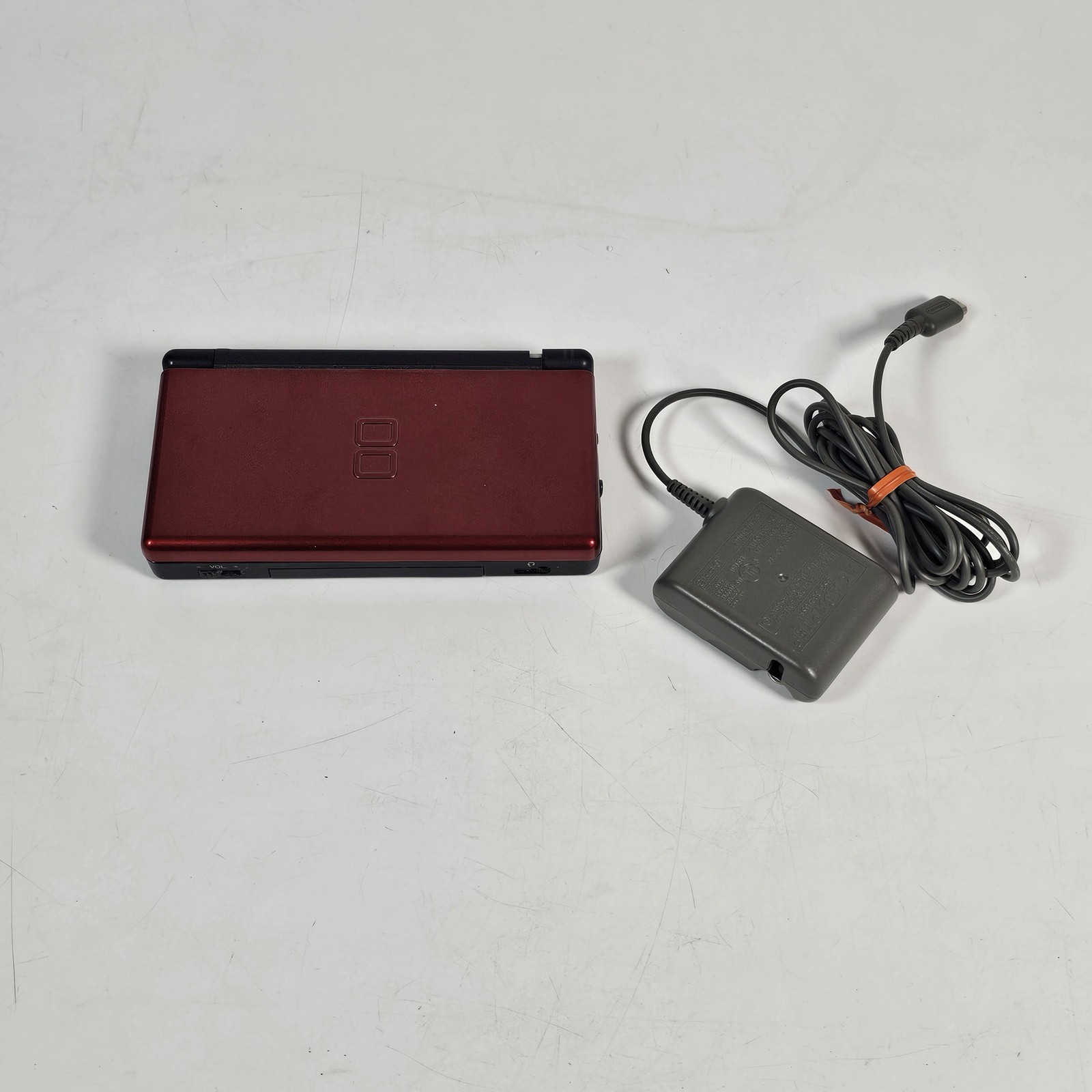 Nintendo DS Lite Handheld Console USG-001 Crimson Red with Charger (Read)