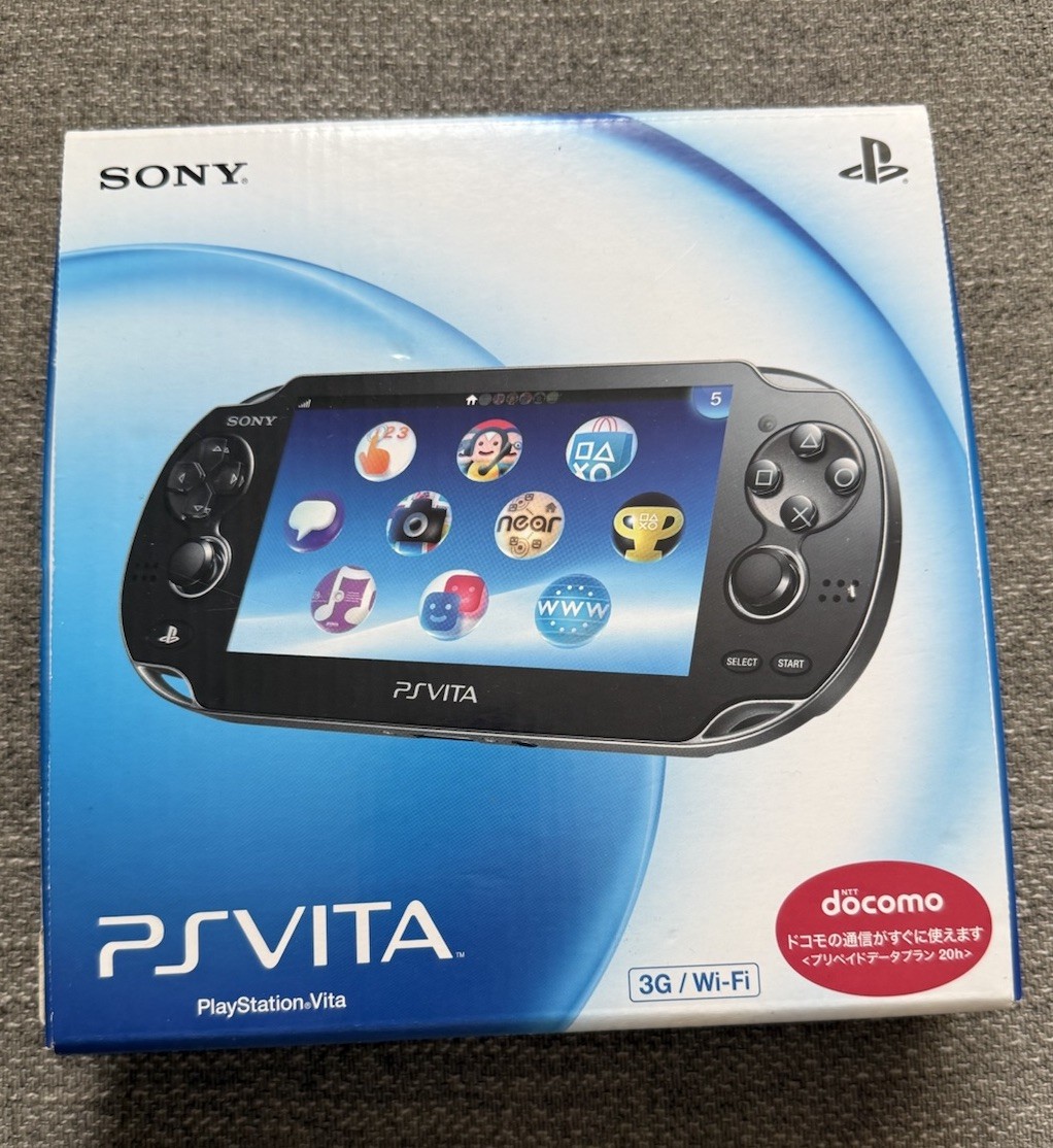 Sony PS Vita PCH-1100 OLED Black Complete In Box Near Mint 16GB OEM Card