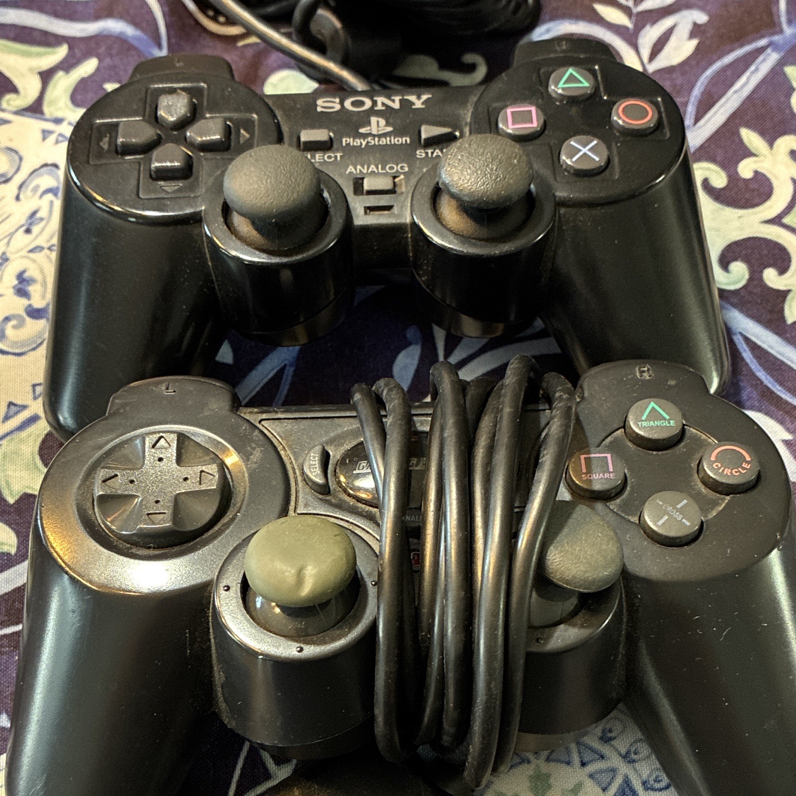 Sony PlayStation 2 Online Pack SCPH-50001/N Bundle Box 2 Controllers 4 Mem