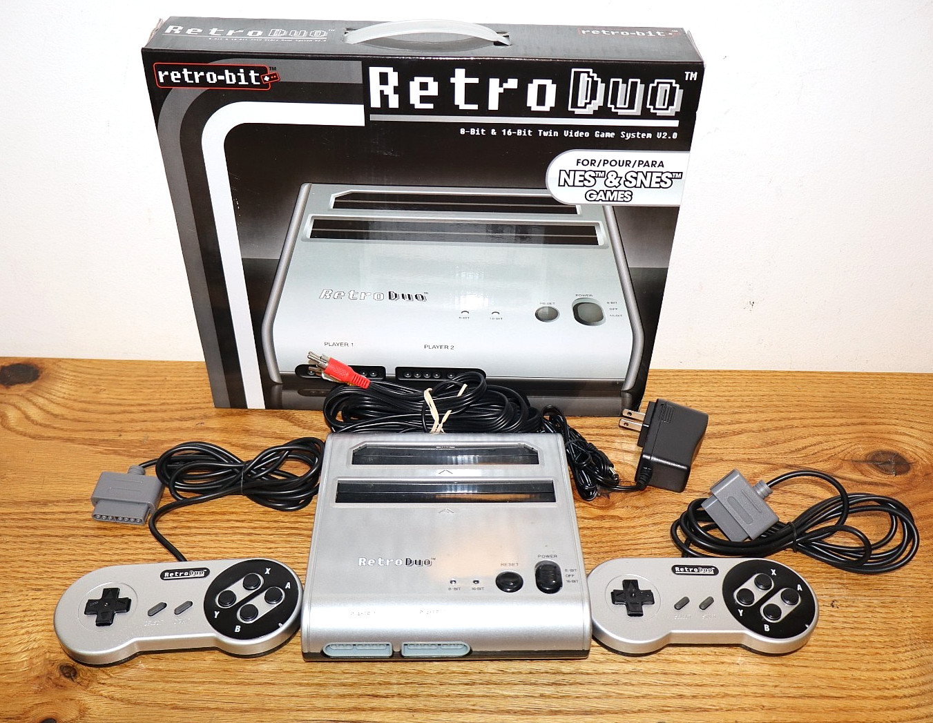 Retro-bit RETRO DUO for NES & SNES Cartrodges, 8-Bit/16-Bit Twin V2.0, 121008