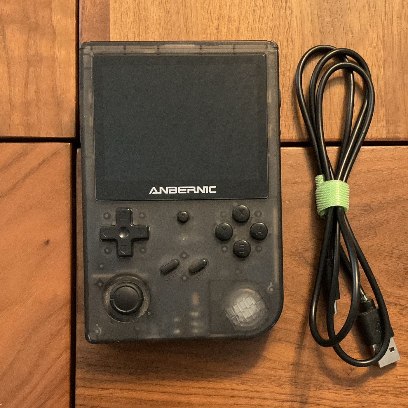ANBERNIC RG351V – Black – Original Cable – 16 GB and 64GB MicroSDs Included