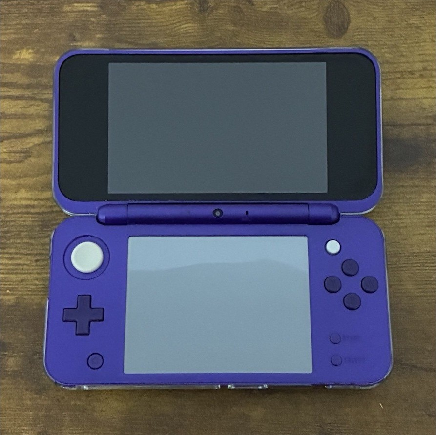 New Nintendo 2DS XL Purple Handheld Console w/ Carry Case, Grip, Stand