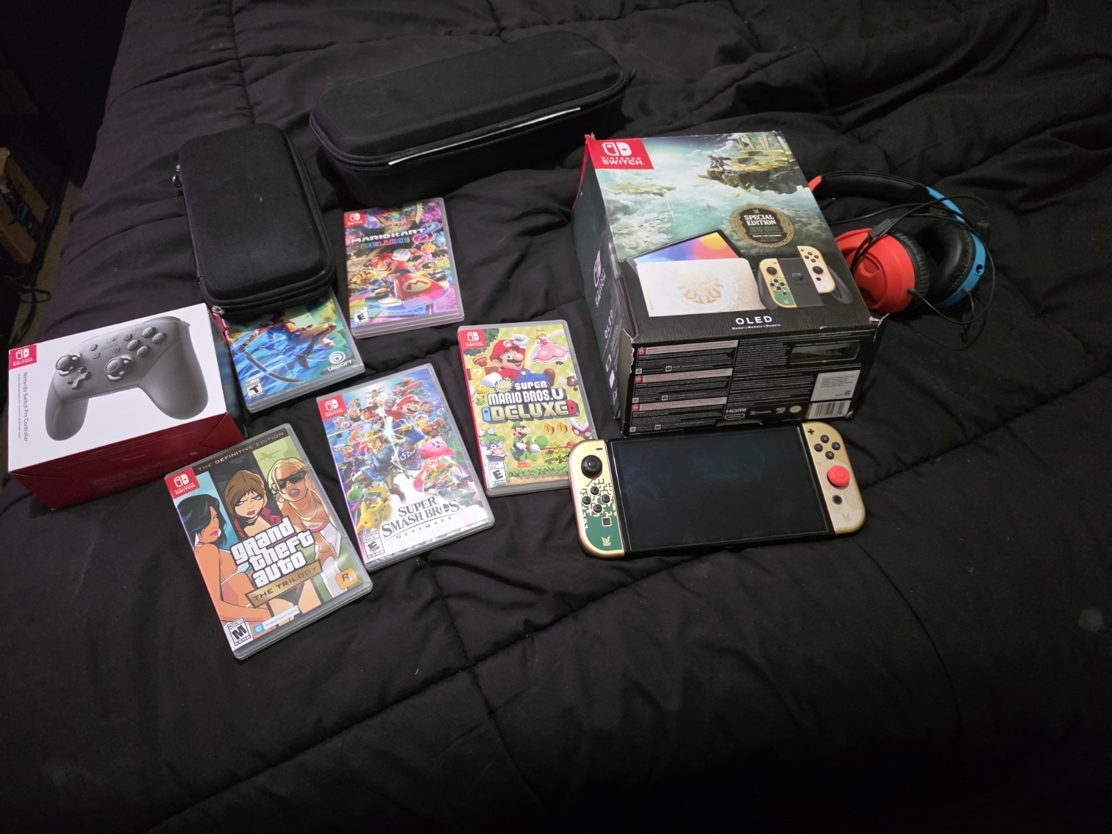 Nintendo Switch OLED Model Console Legend of Zelda Tears of the Kingdom Edition