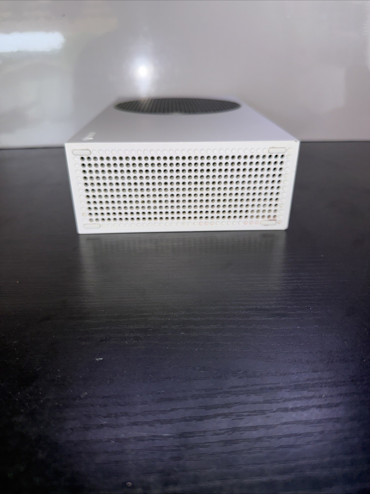 •Cosmetically Flawed•Microsoft Xbox Series S 512GB