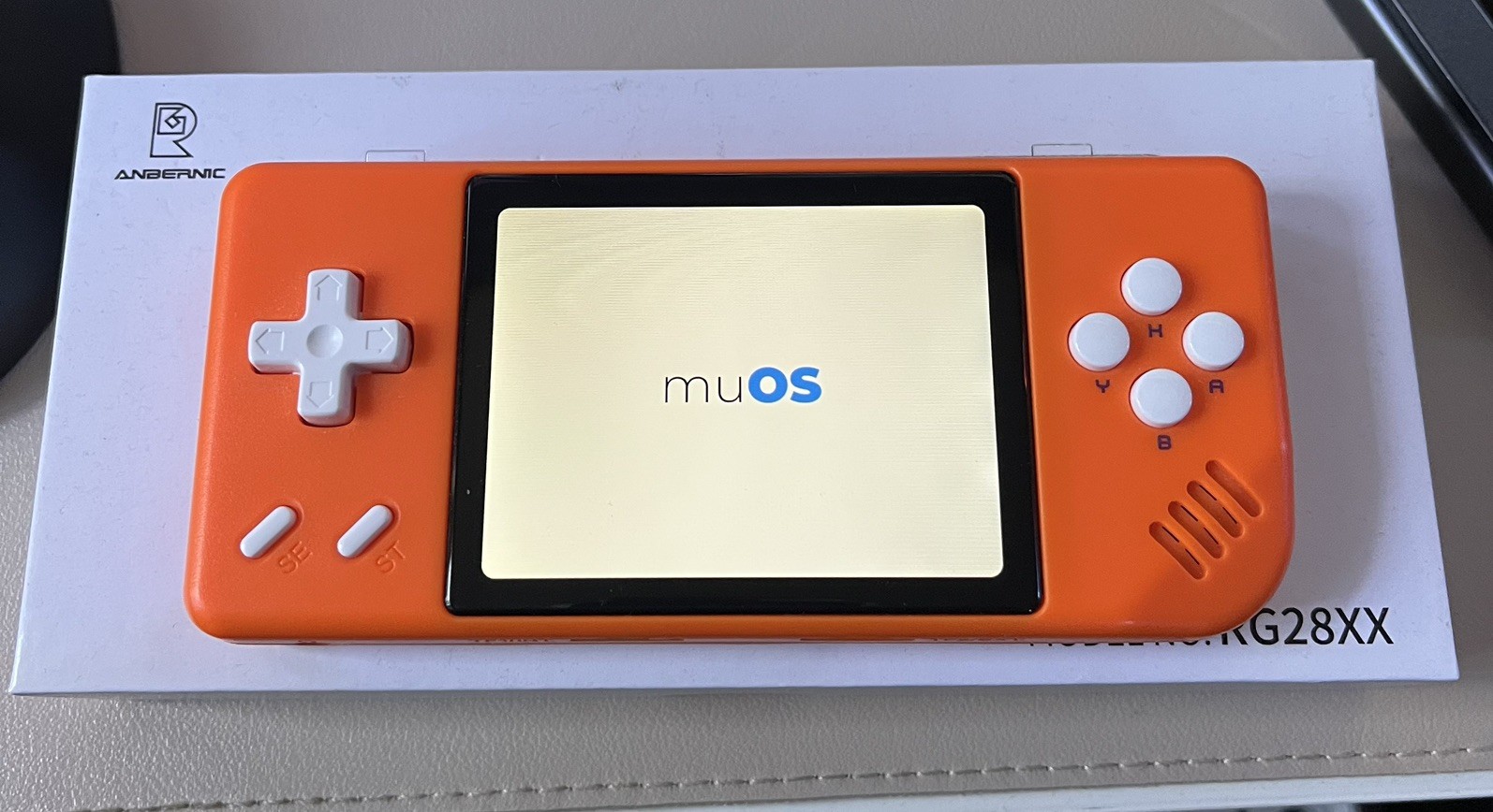 Anbernic RG28XX Handheld Game Console 64GB Pre-owned, MUOS