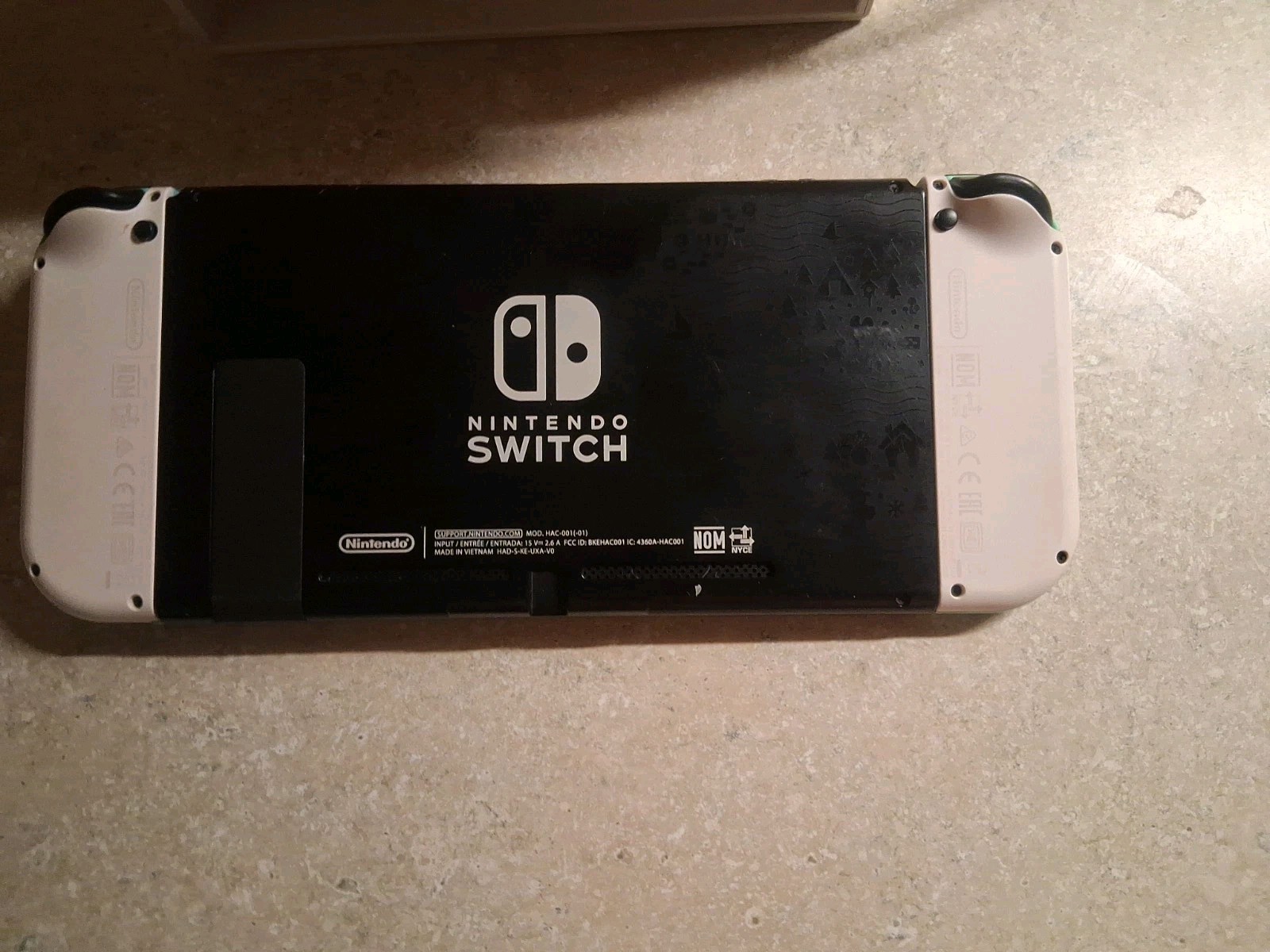 Nintendo Switch Console Animal Crossing Edition | Console + Dock + Power Cord