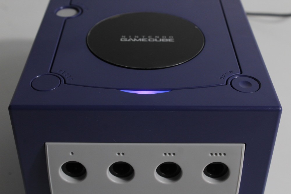 Nintendo Gamecube Console Indigo Purple LED AC S-Video to HDMI NTSC-U/C DOL-001