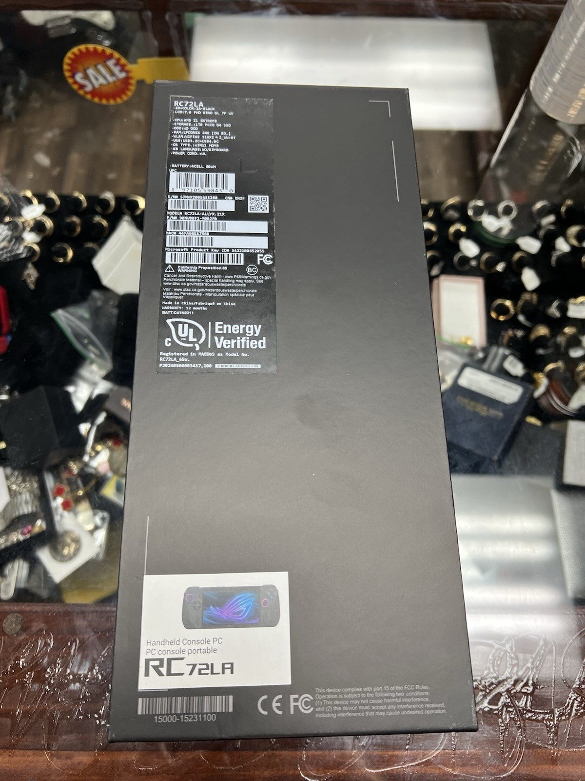 (Complete) ASUS ROG Ally x RC72LA Handheld Console AMD Z1 Extreme 1TB SSD, 24GB