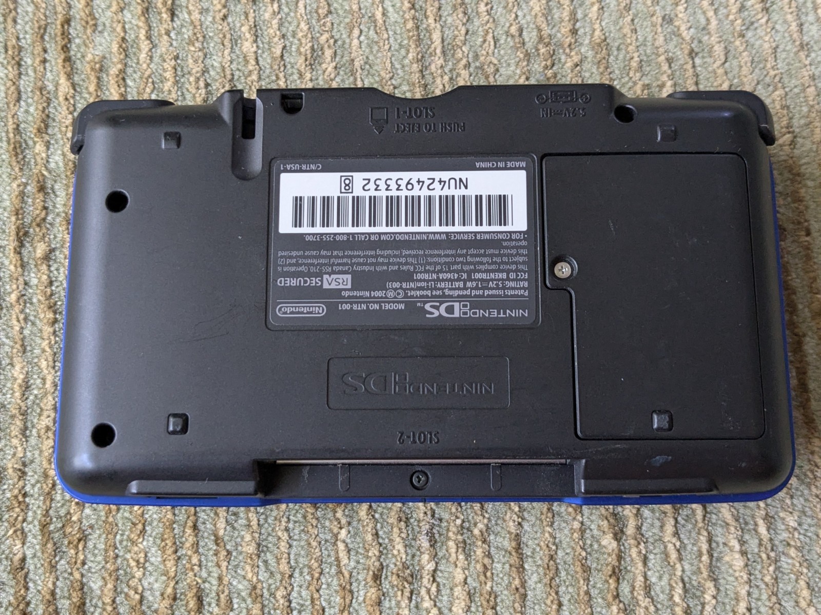 Nintendo DS Launch Edition Electric Blue Handheld System BROKEN HINGE AS IS