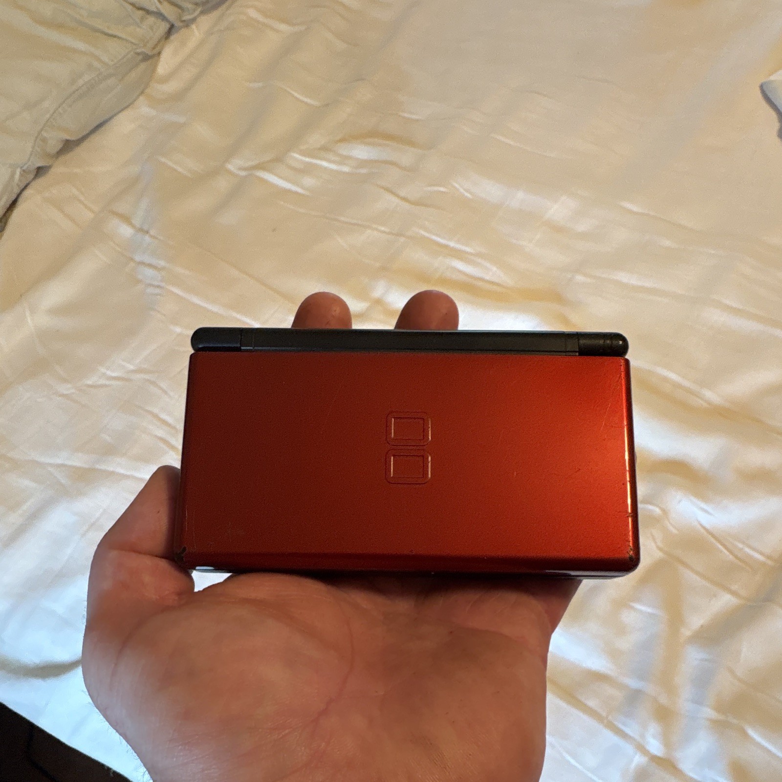 Nintendo DS Lite Handheld System Red/Black Backlit NTSC-U/C USG-001