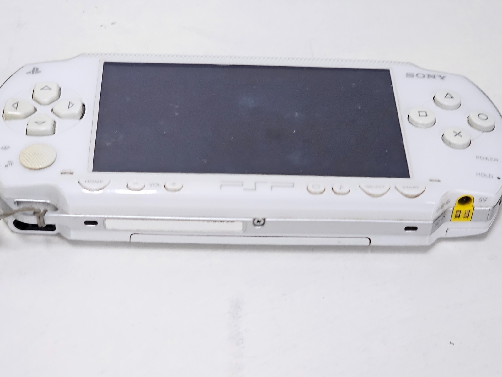 Sony PSP 1000 Console White 009