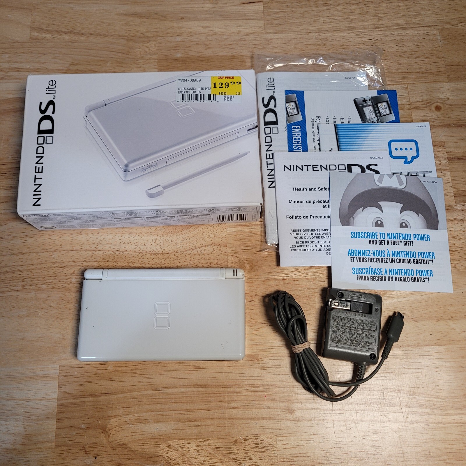 Nintendo DS Lite Handheld Console White CIB Complete in Box – Tested