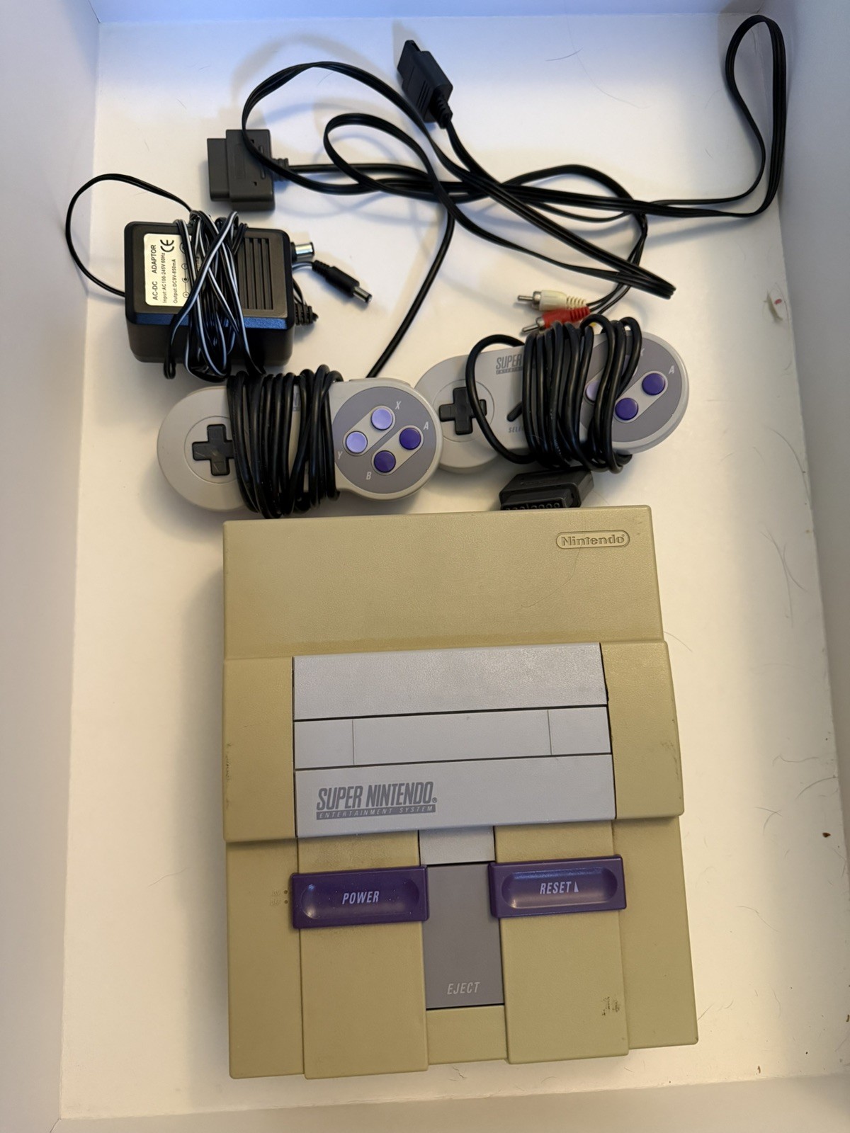 Super Nintendo SNES Console Bundle 2 Controllers Cables Tested