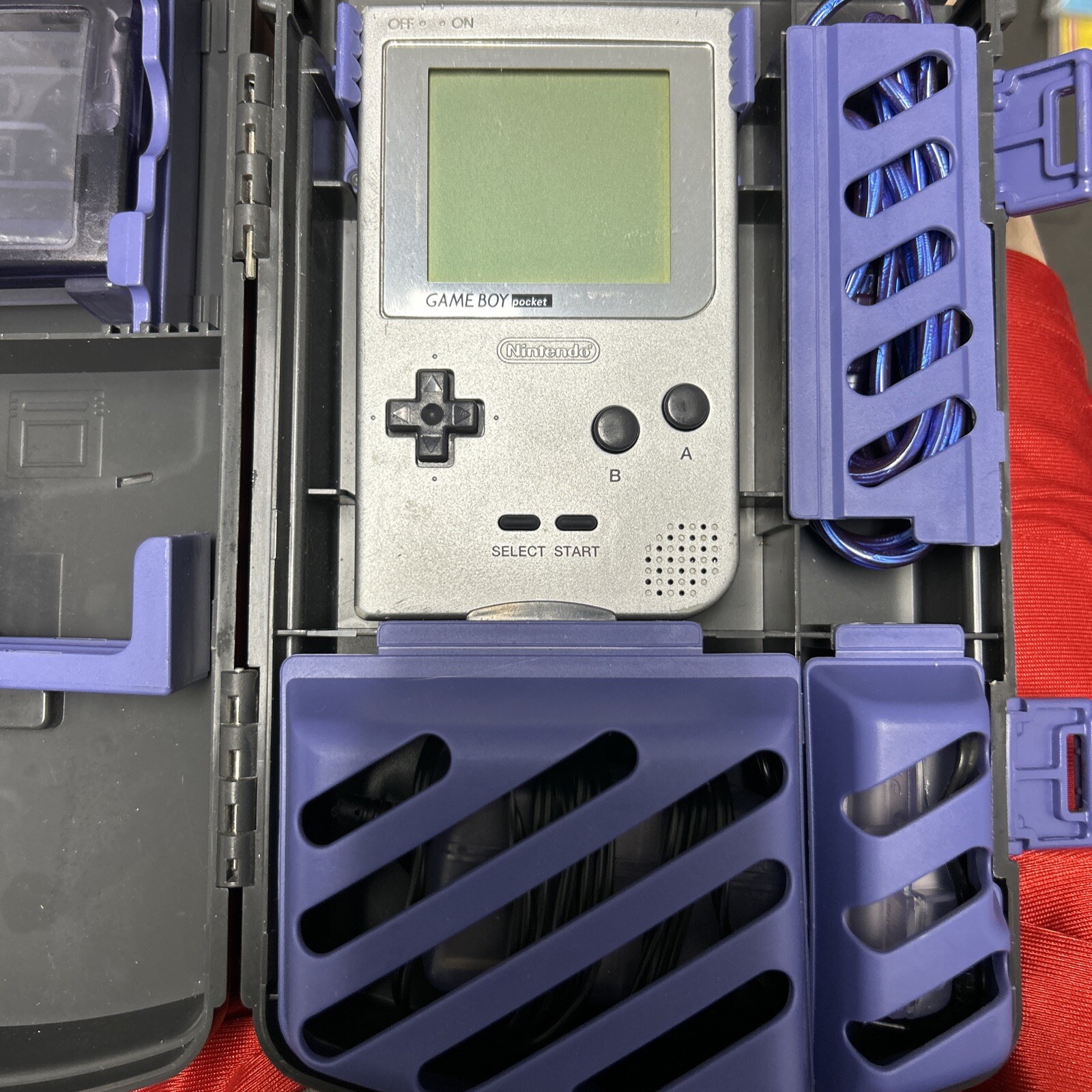 Nintendo Game Boy Pocket MGB-001 – SILVER – Tested Working + Extra