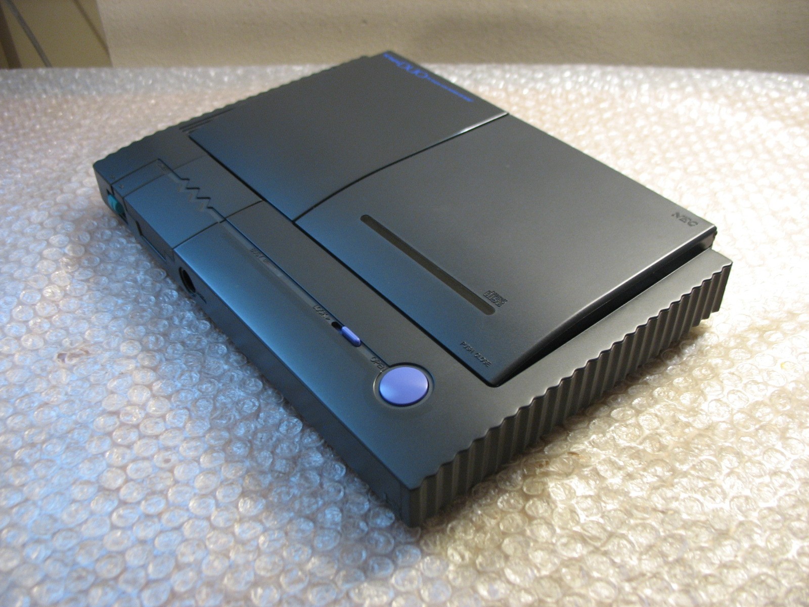 (CD NOT WORKING) BOXED NEC PC ENGINE DUO SUPER CD ROM CONSOLE JAP IMPORT!