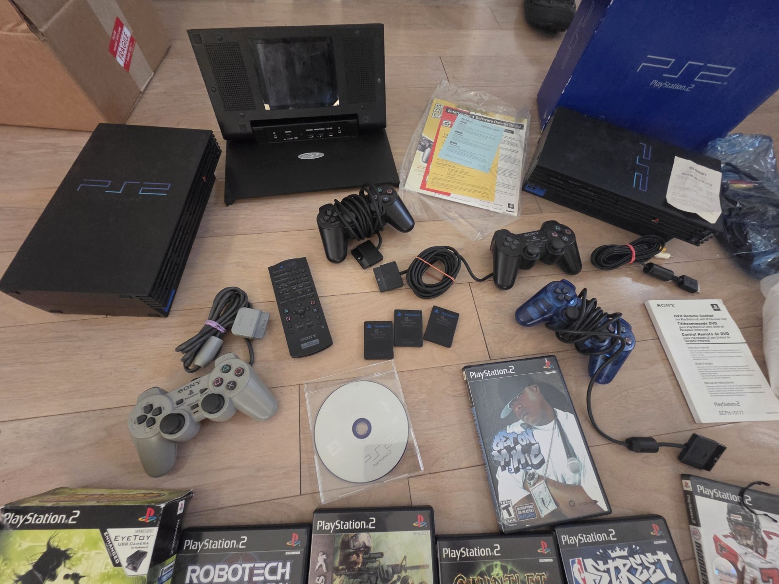 Sony PS2 Fat Console CIB Box 2 Consoles LCD 12 Games 2 SEALED Kessen GTA III