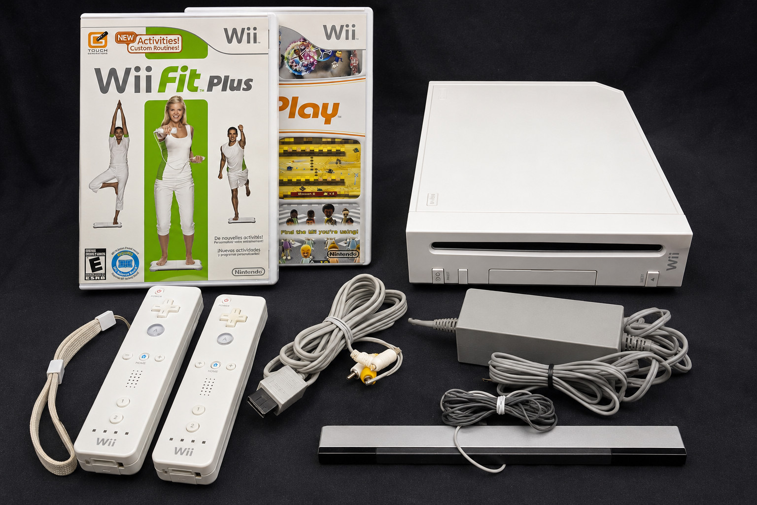 2006 Nintendo Wii RVL-001 512 MB Home Console – White