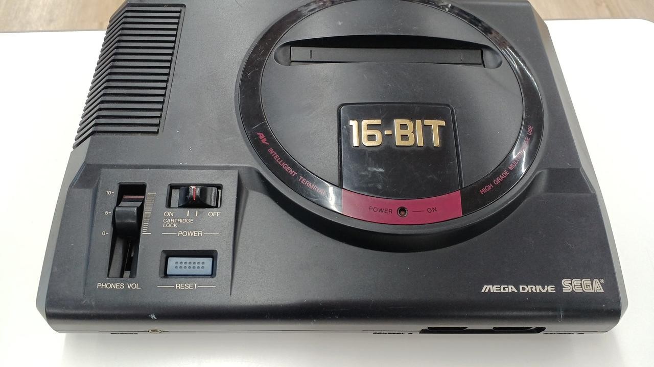 Mega Drive Model HAA 2510 SEGA