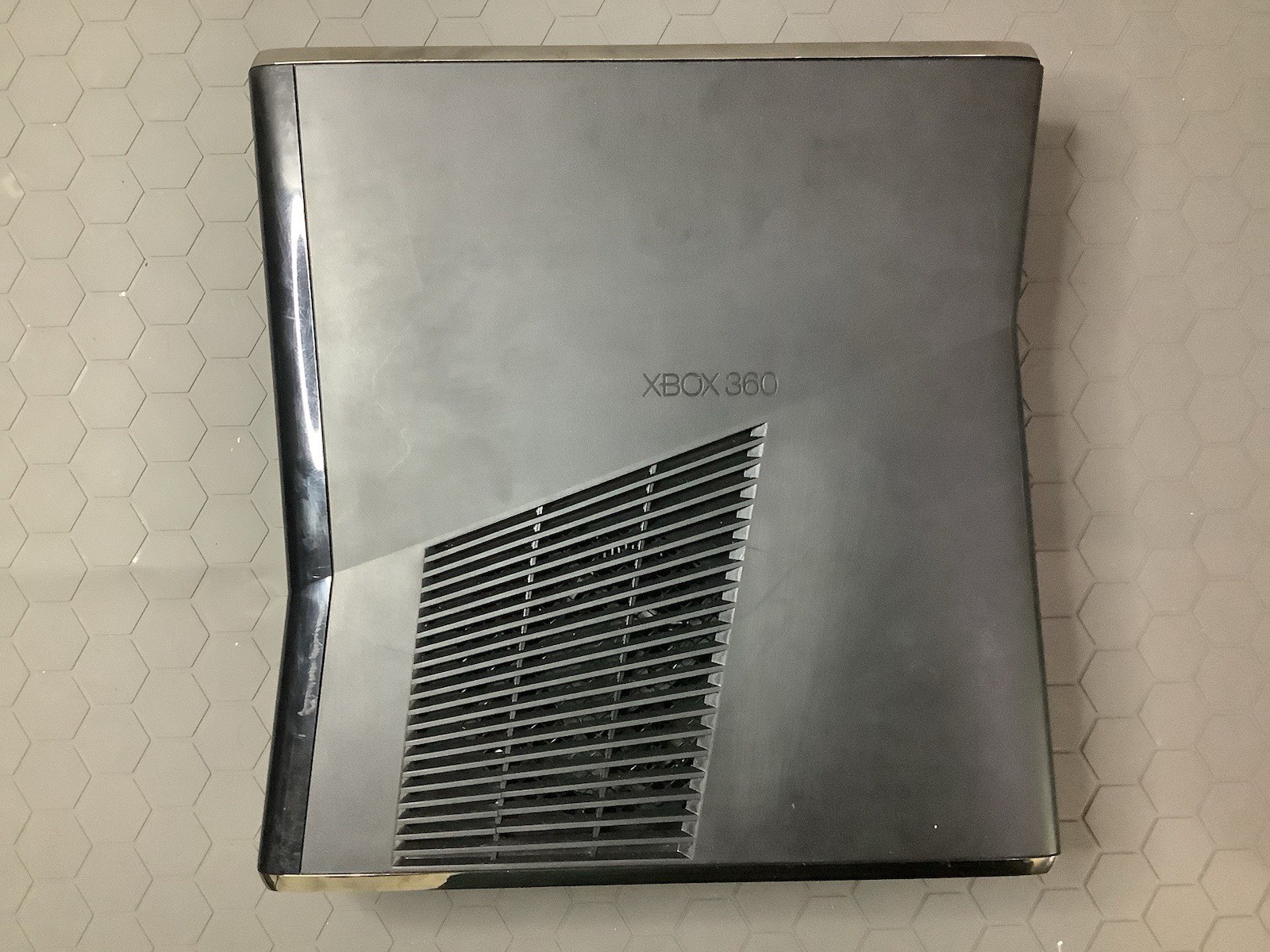 Microsoft Xbox 360 S Slim Trinity Console W/ 20GB HDD Tested & Serviced