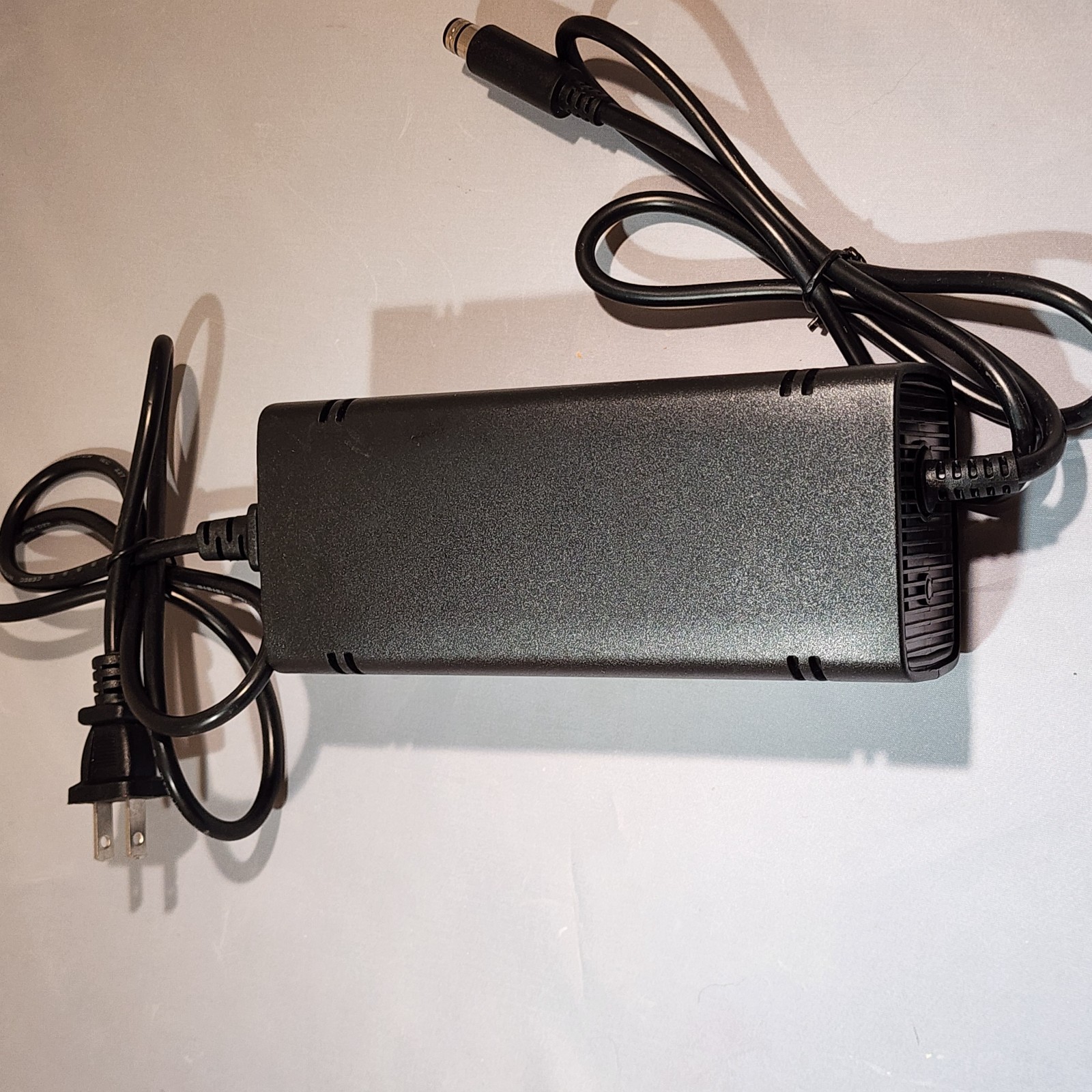 Microsoft Xbox 360 E (Black) Console Bundle – Tested and Working