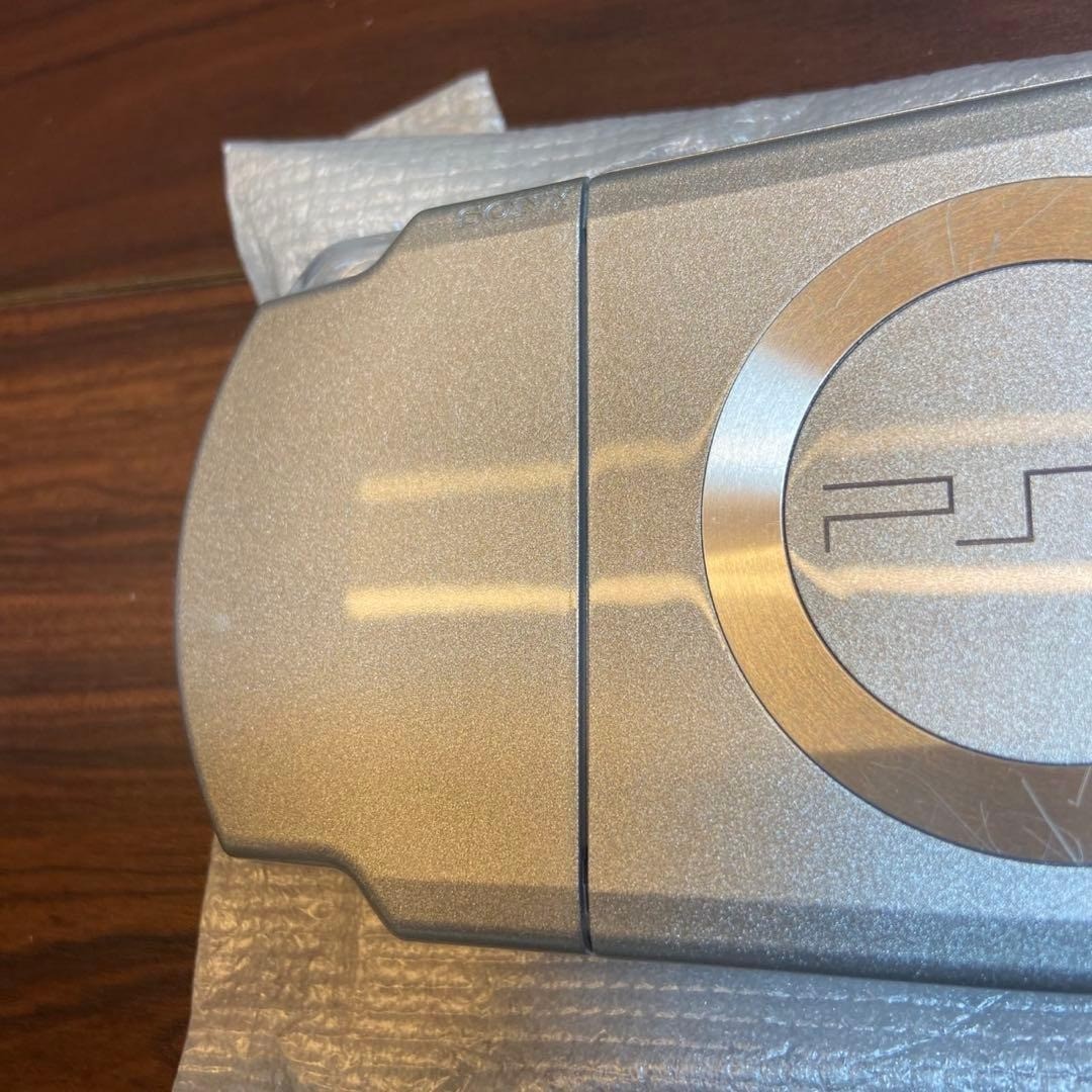 PSP 2000 Console Ice Silver 5492 From Japan