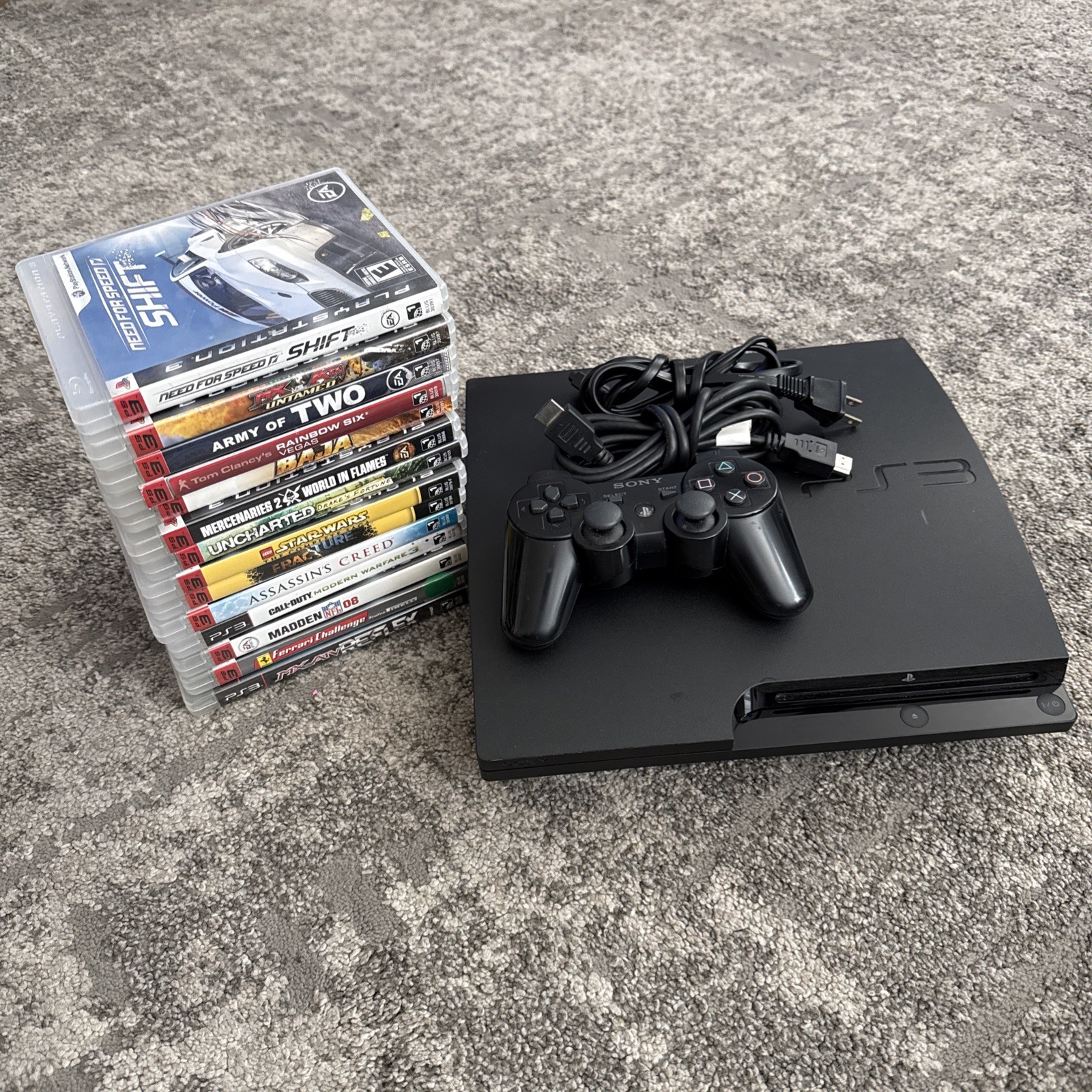 Sony PlayStation 3 Slim PS3 320GB V. 4.83 Console Bundle 14 Games 2 Controllers