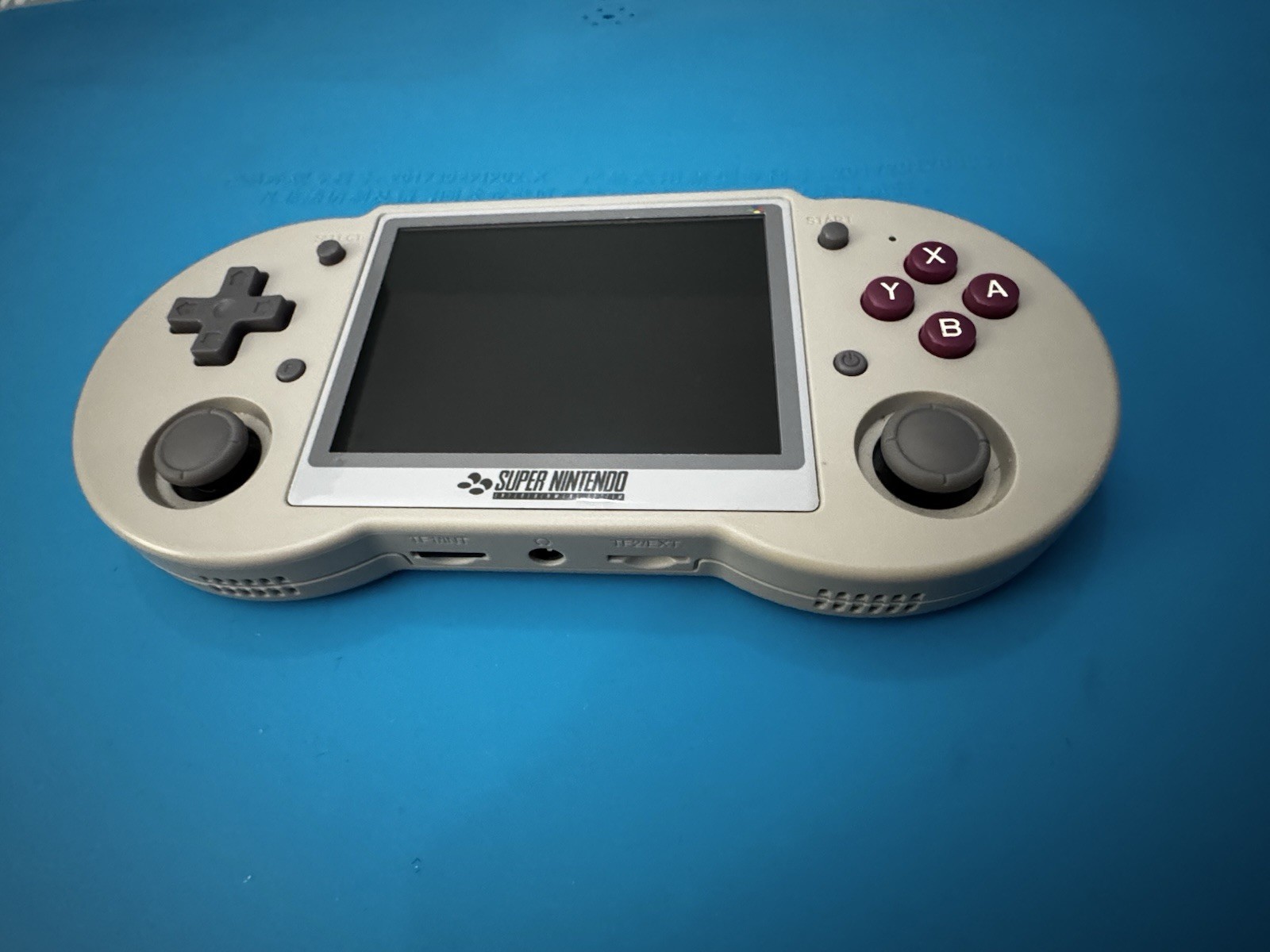 Anbernic RG353PS Handheld Console Gray SNES Style sticker Rocknix OS