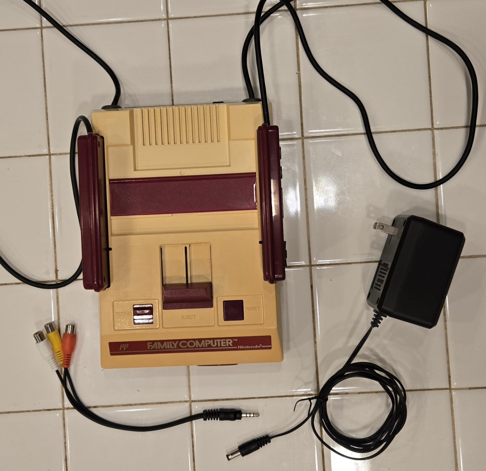 👍 Japan Famicom [VCI] AV Composite Mod Console System 2 Controllers AV Cable