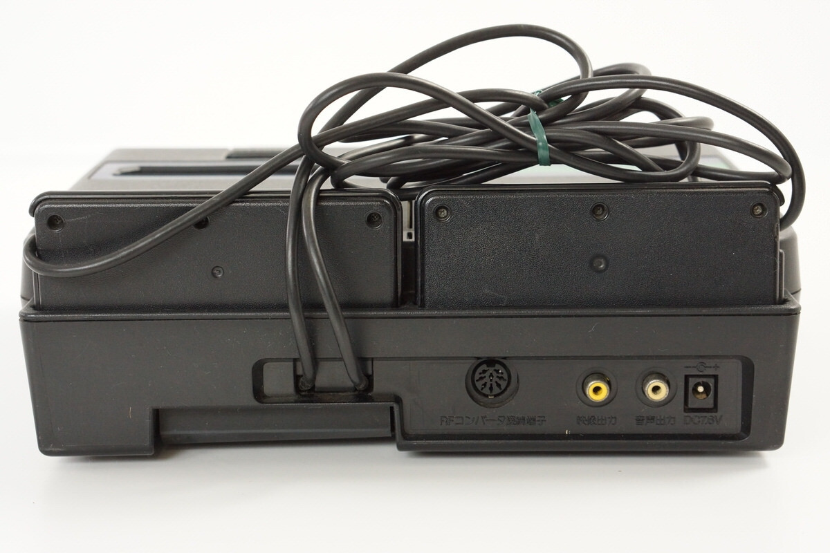 TWIN FAMICOM Console AN-505BK Tested System New Rubber Belt SHARP 419068