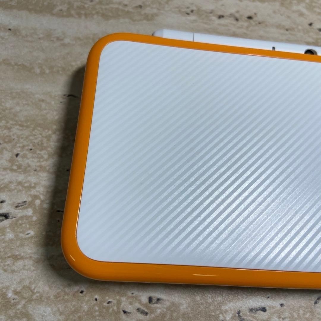 Nintendo New 2DS LL White Orange Console Near Mint Complete Tested JP 6473