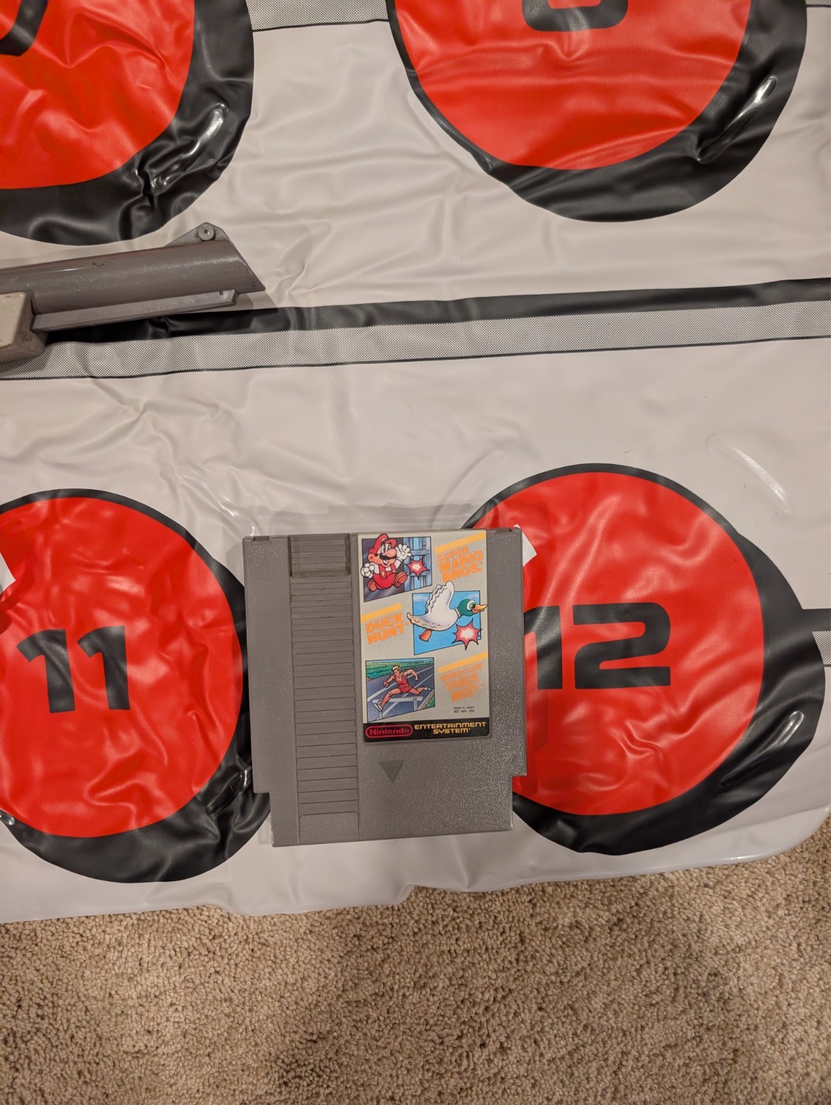 Nintendo NES-001 Power Set Pad Controllers Zapper Game in Box NO CONSOLE TESTED