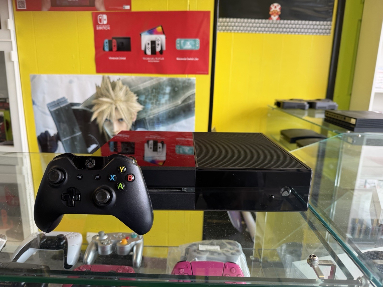 Microsoft Xbox One 500GB Console Black Model 1540 Blu-Ray Compatible 1080p